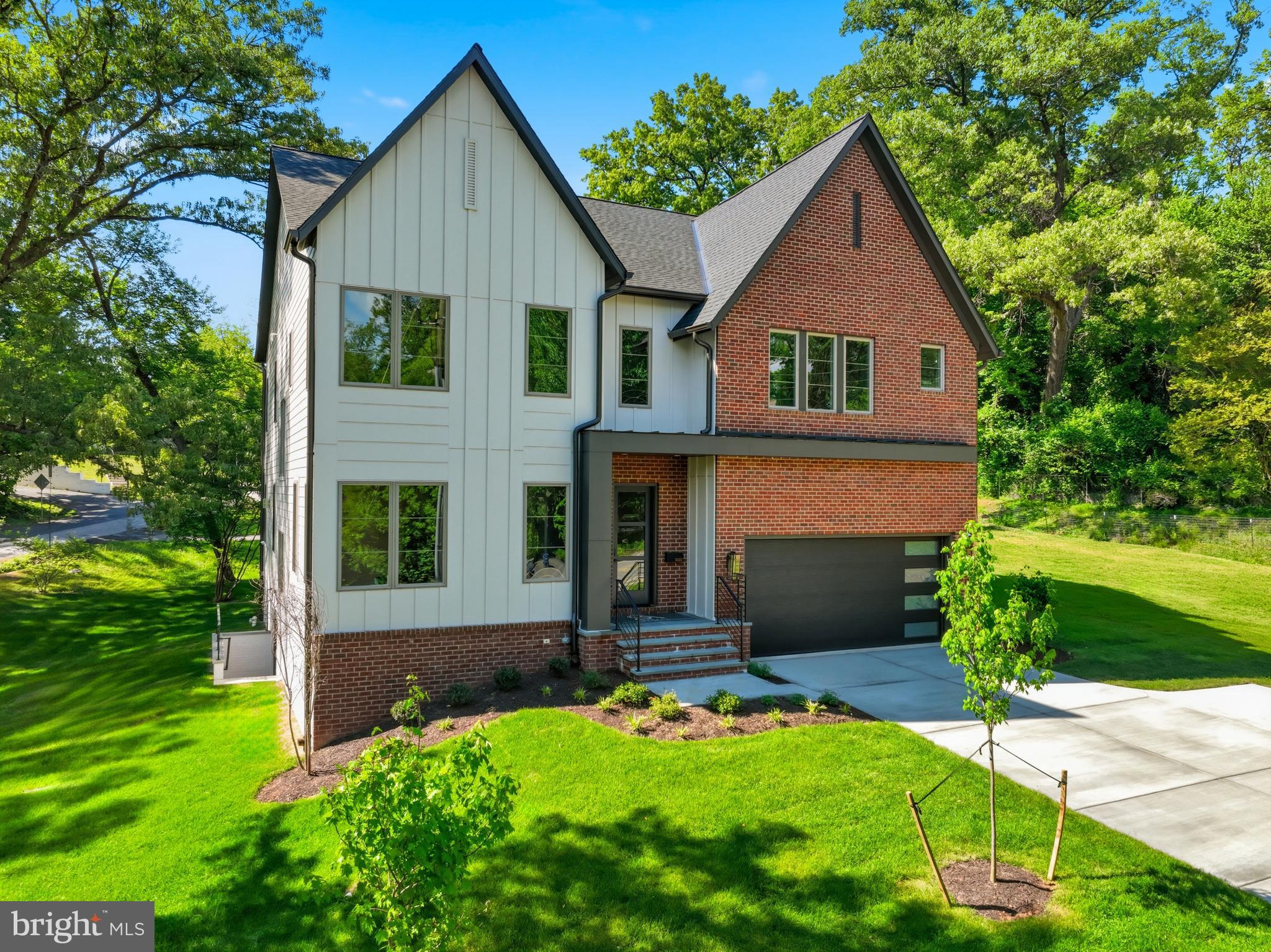 3022 CASTLE ROAD