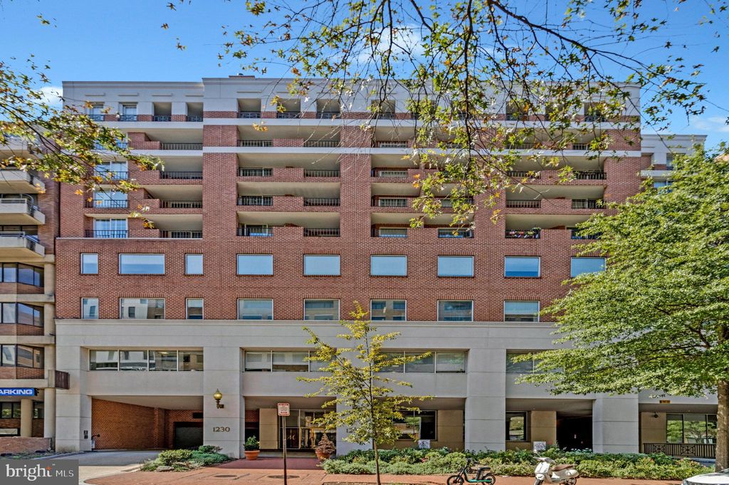 Photo of 1230 23rd Street NW #507, WASHINGTON, DC 20037 (MLS # DCDC2224218)