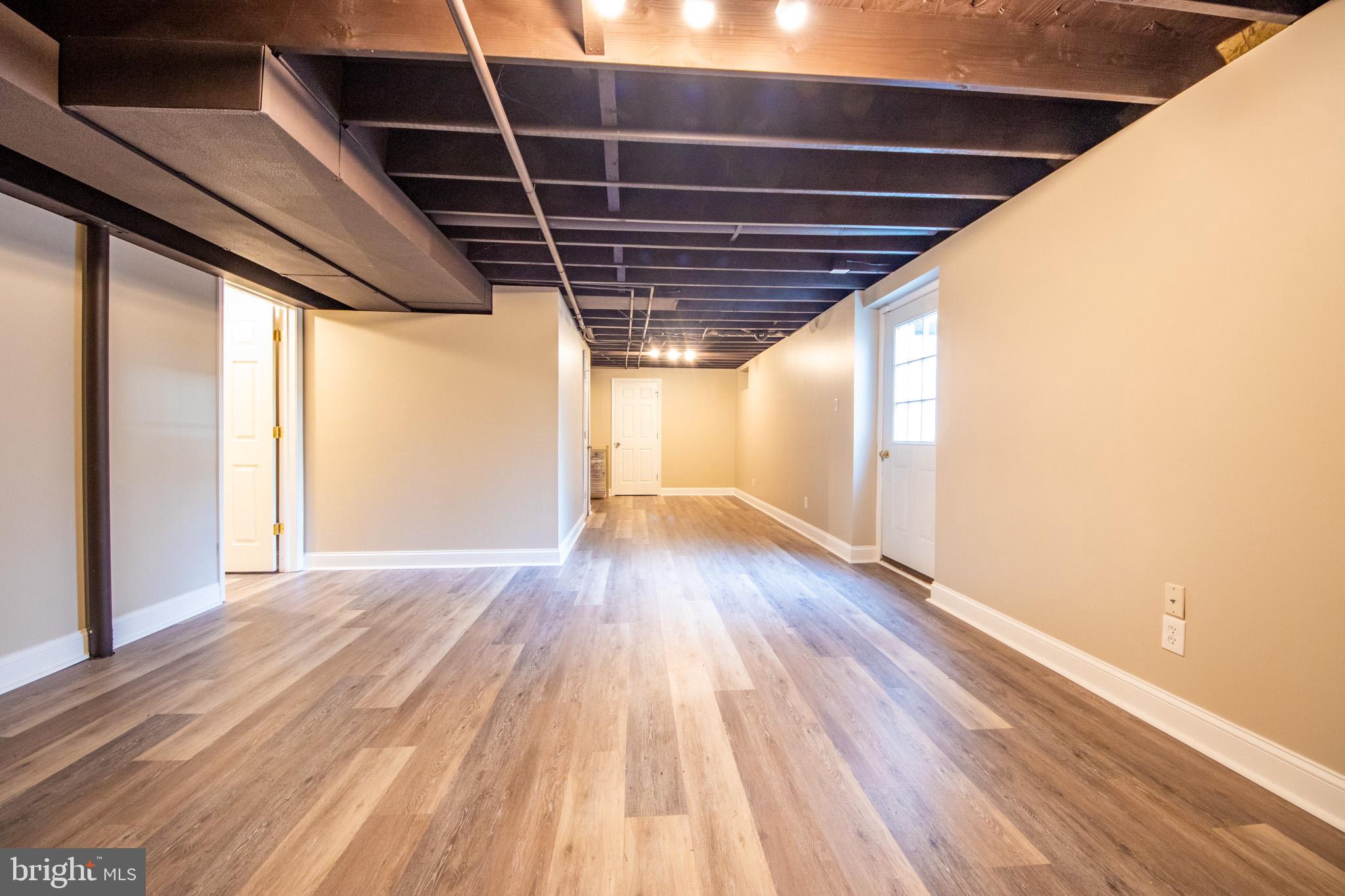 DOYLESTOWN RIDGE - Residential Lease