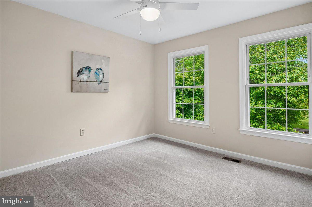 CROFTON MEADOWS - Residential