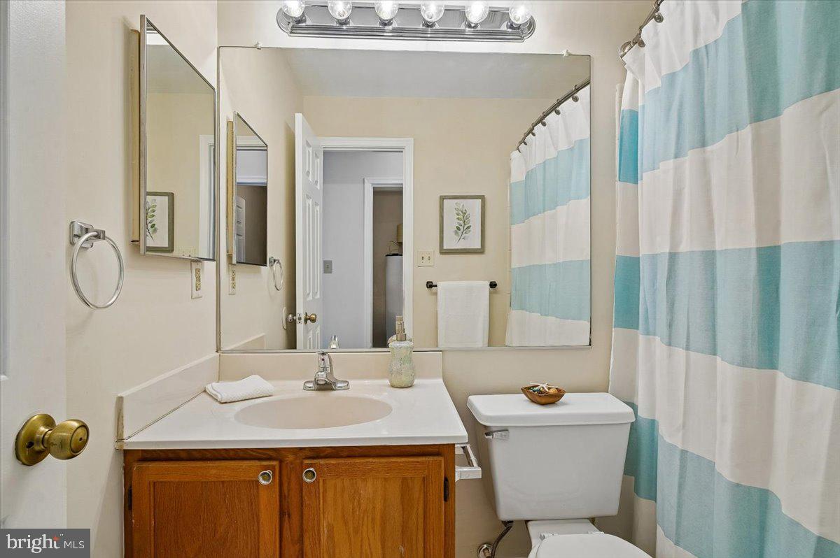 CROFTON MEADOWS - Residential