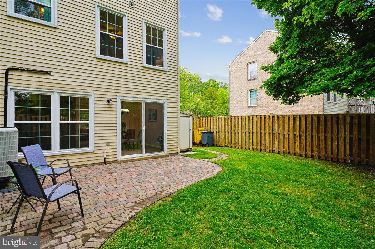 CROFTON MEADOWS - Residential
