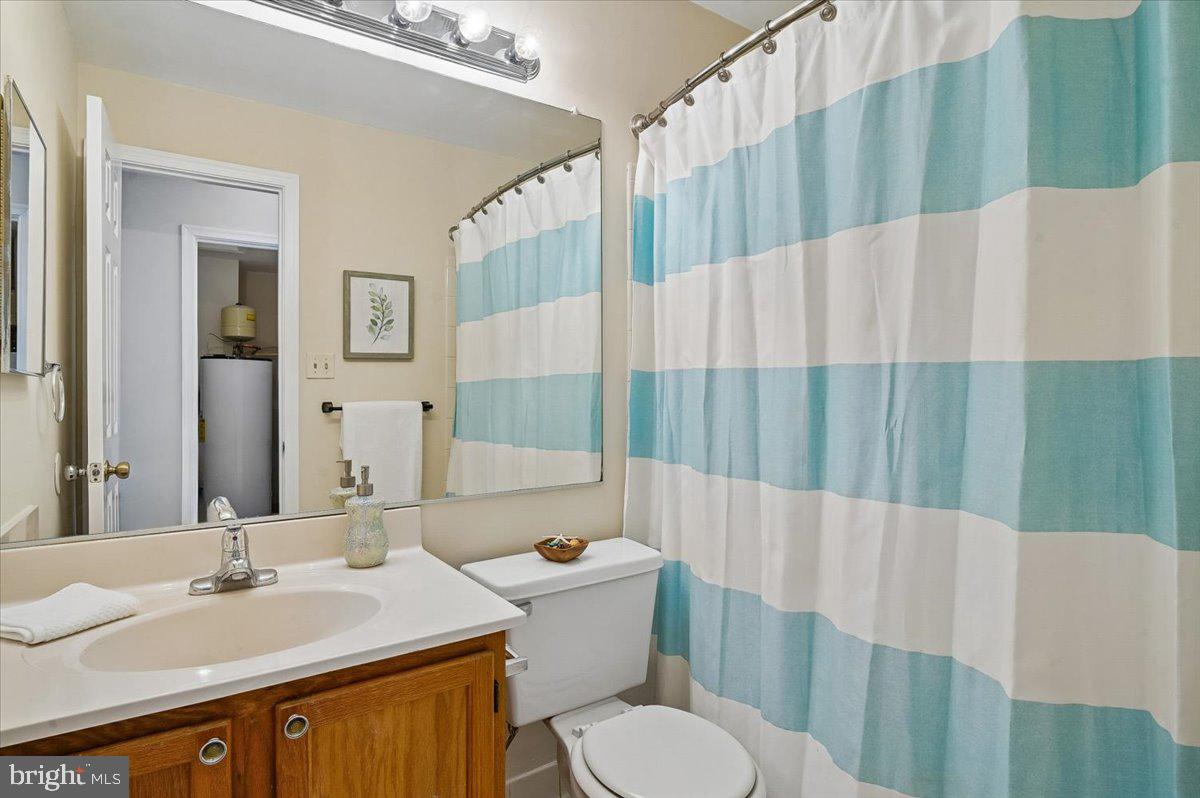 CROFTON MEADOWS - Residential