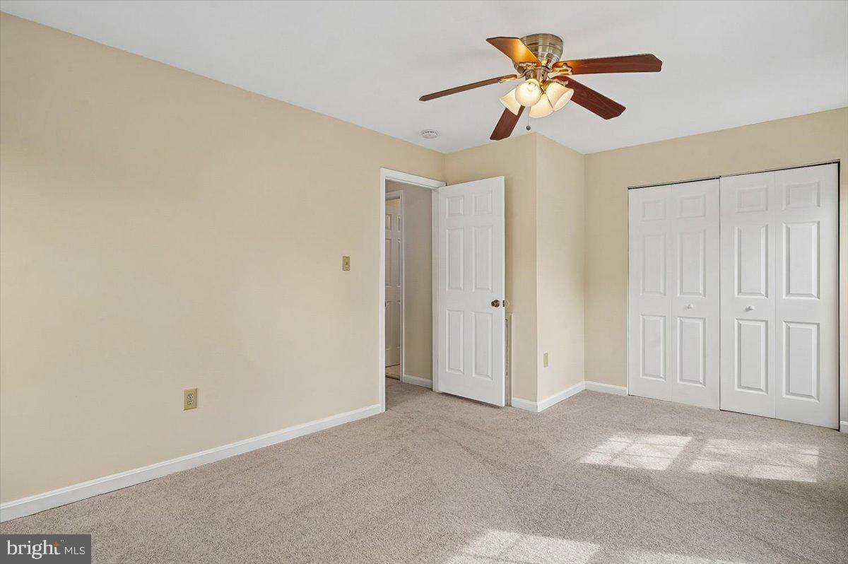 CROFTON MEADOWS - Residential