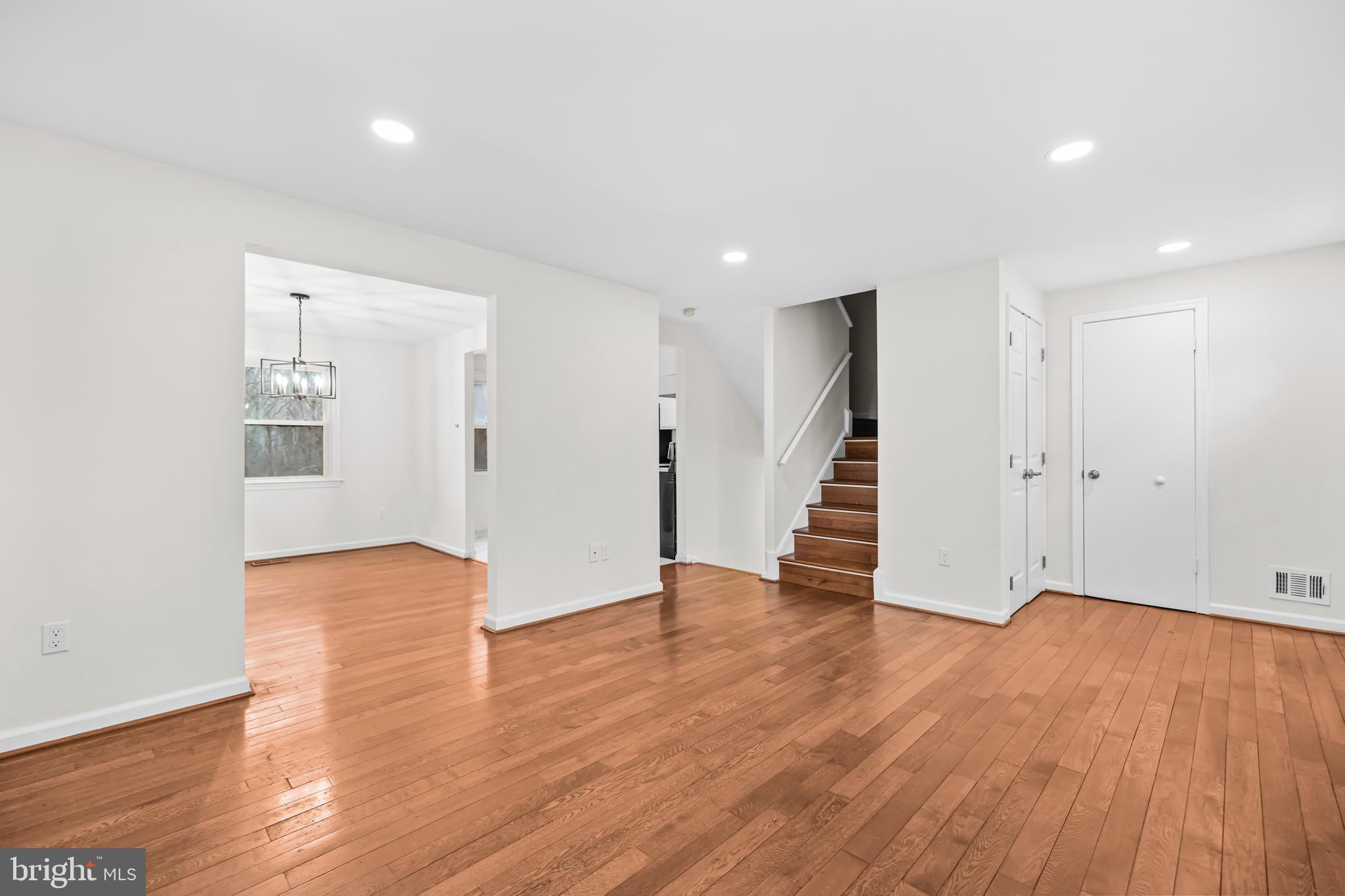 COVINGTON - Residential