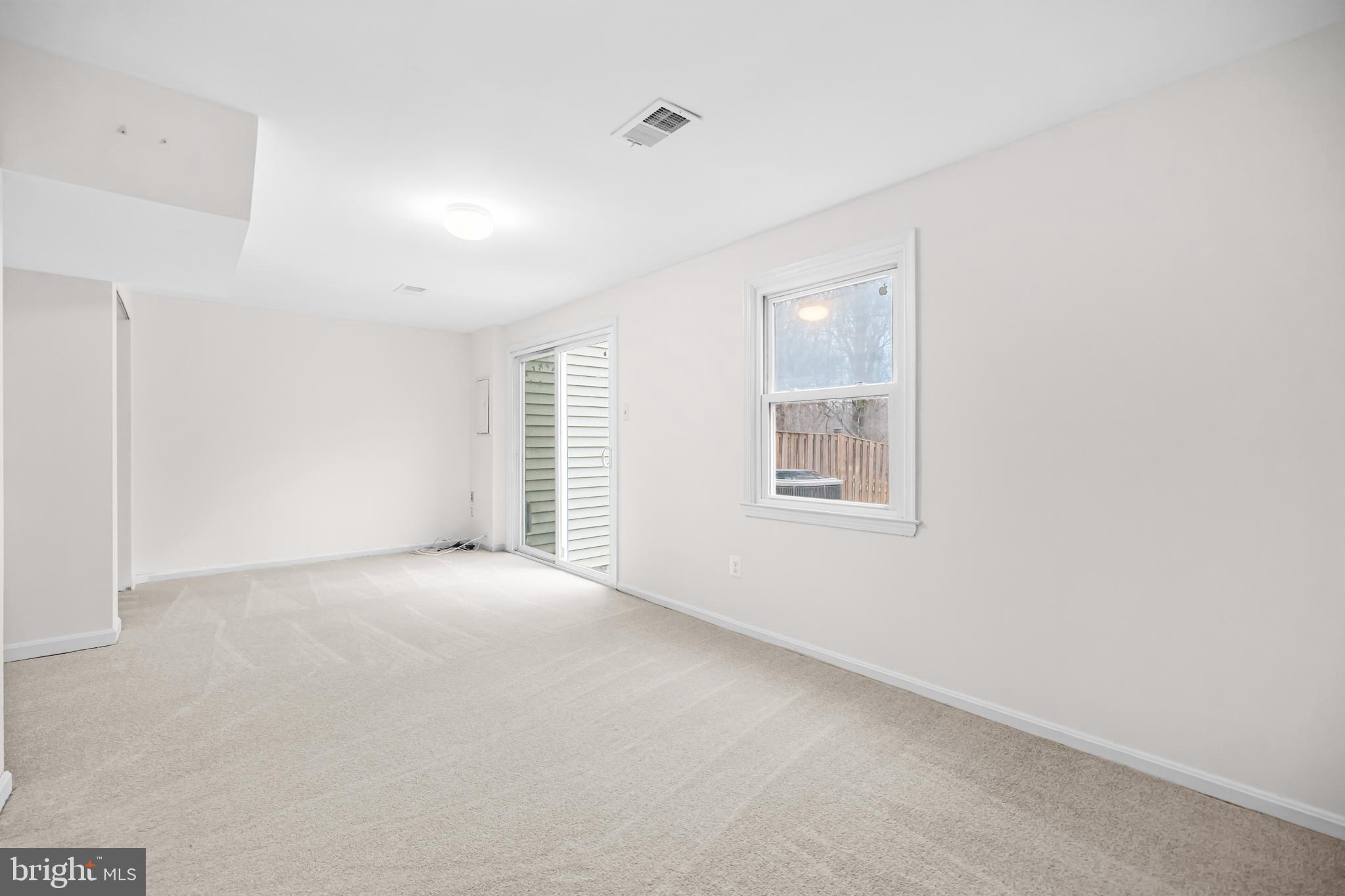 COVINGTON - Residential