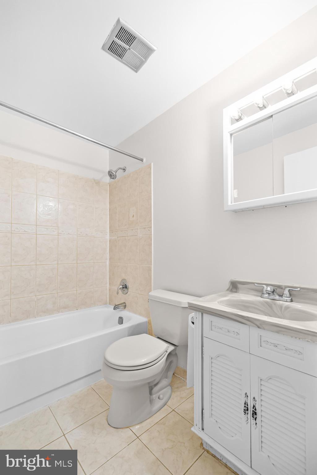 COVINGTON - Residential