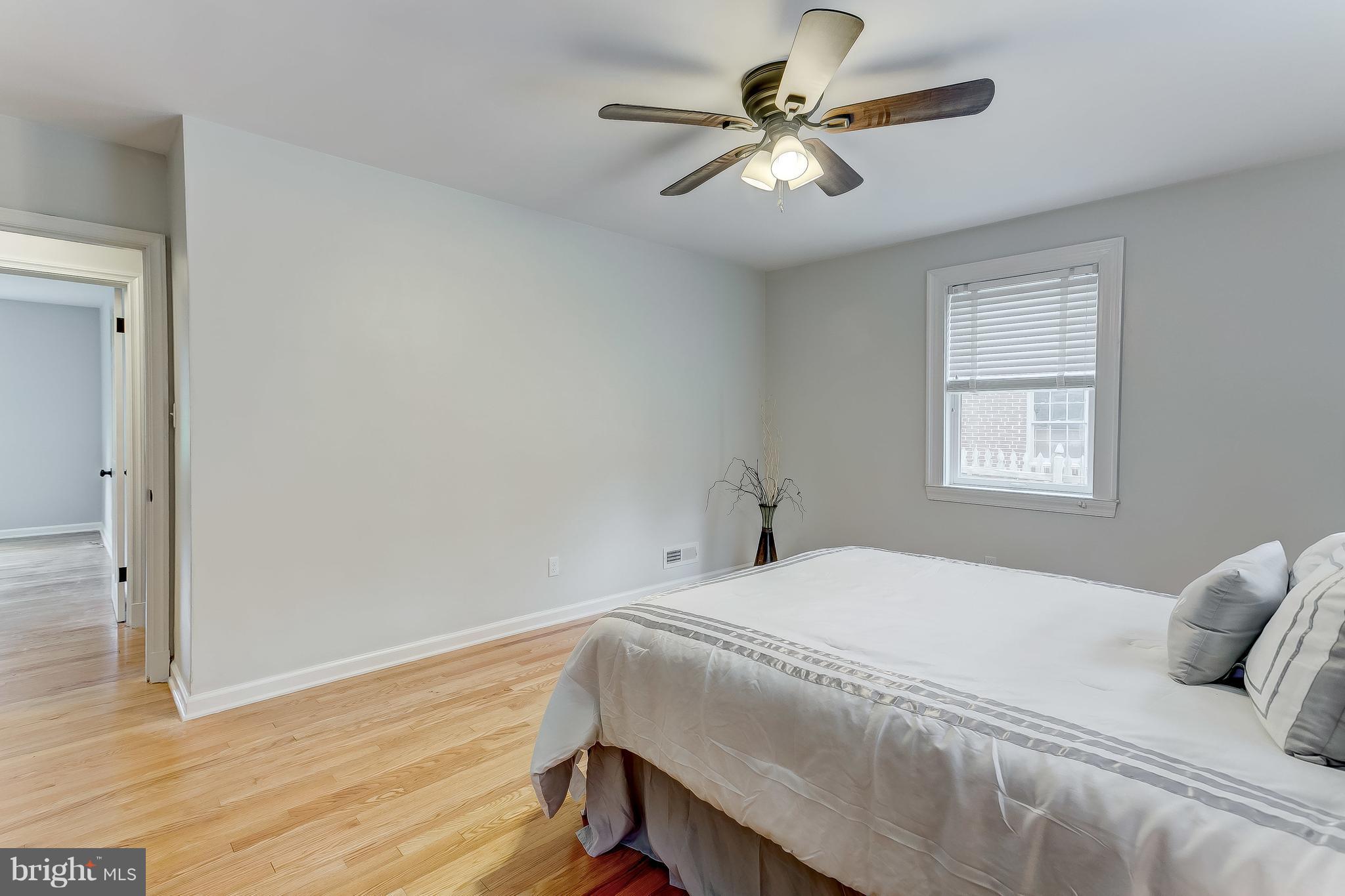 KNOLLWOOD - Residential