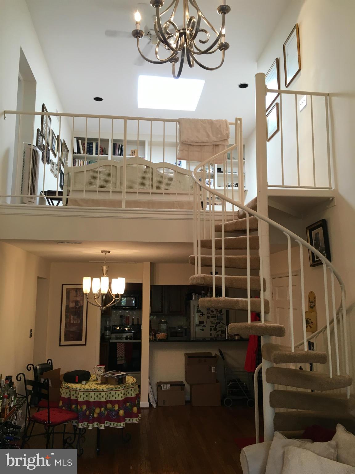 WASHINGTON SQUARE - Residential Lease