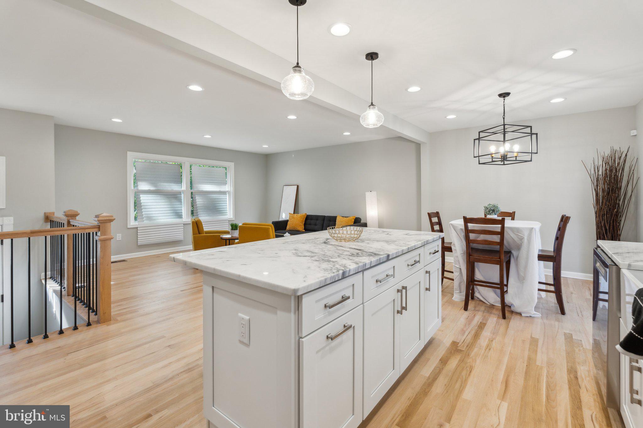 SUNSET KNOLL - Residential