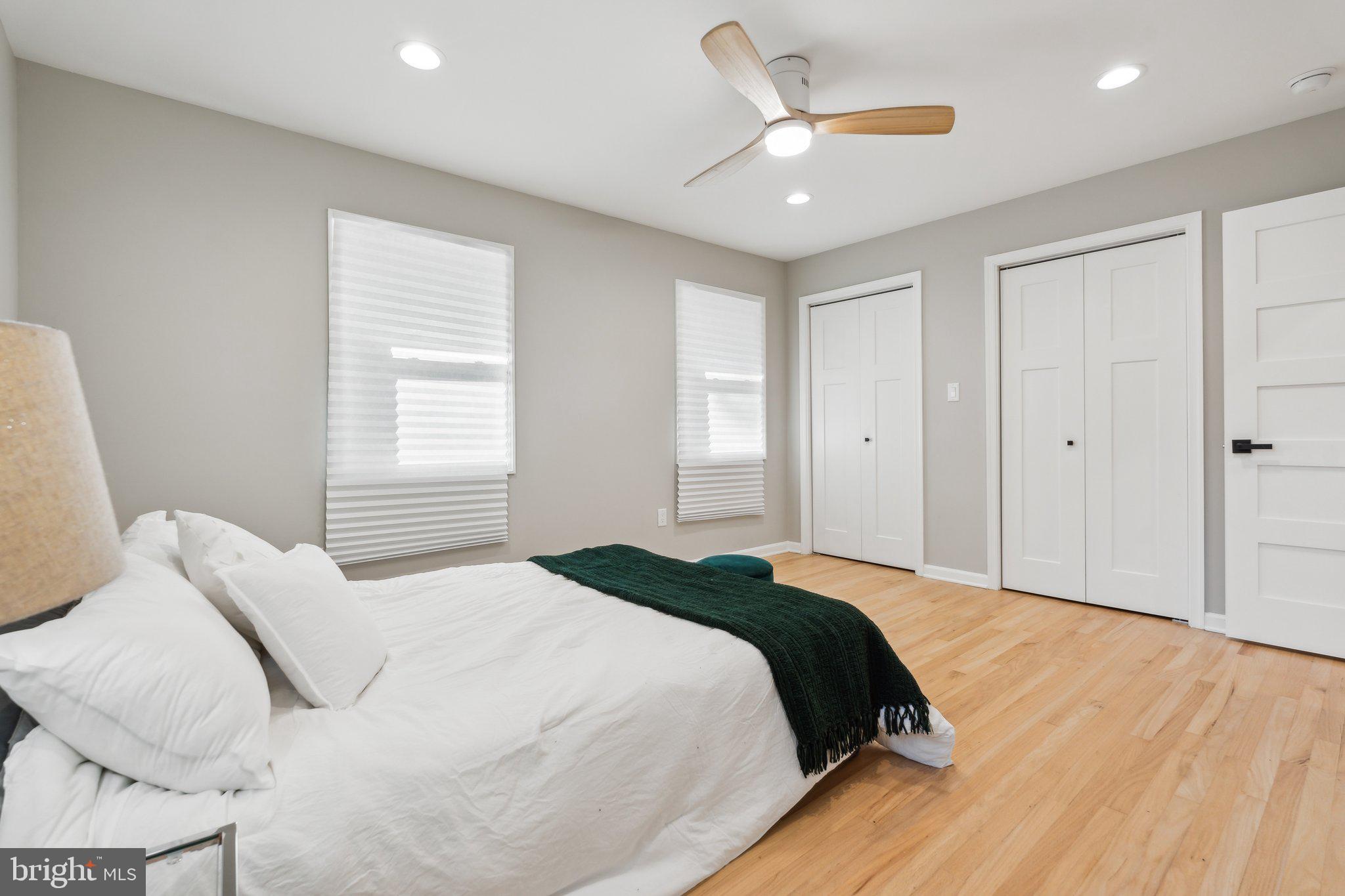 SUNSET KNOLL - Residential