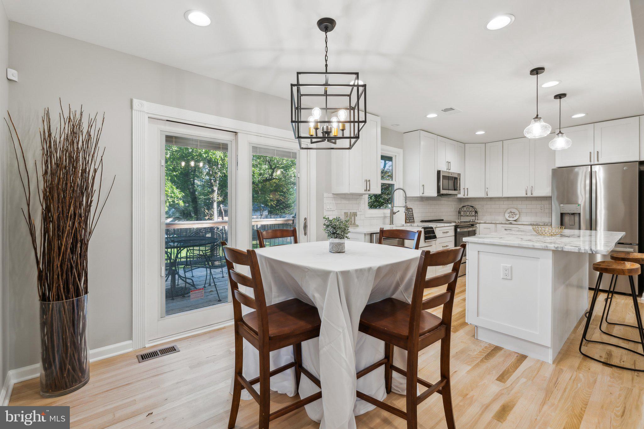 SUNSET KNOLL - Residential