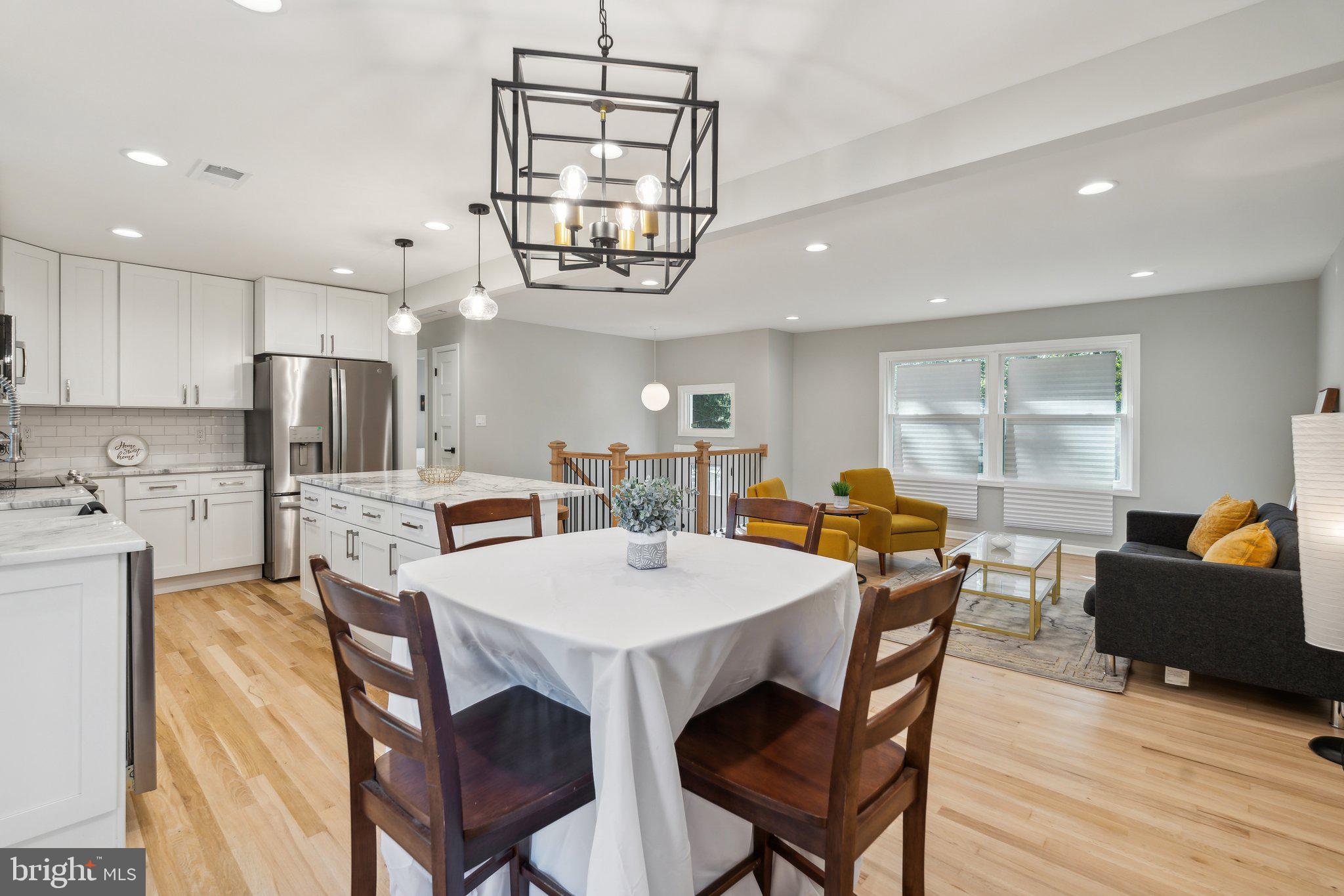 SUNSET KNOLL - Residential