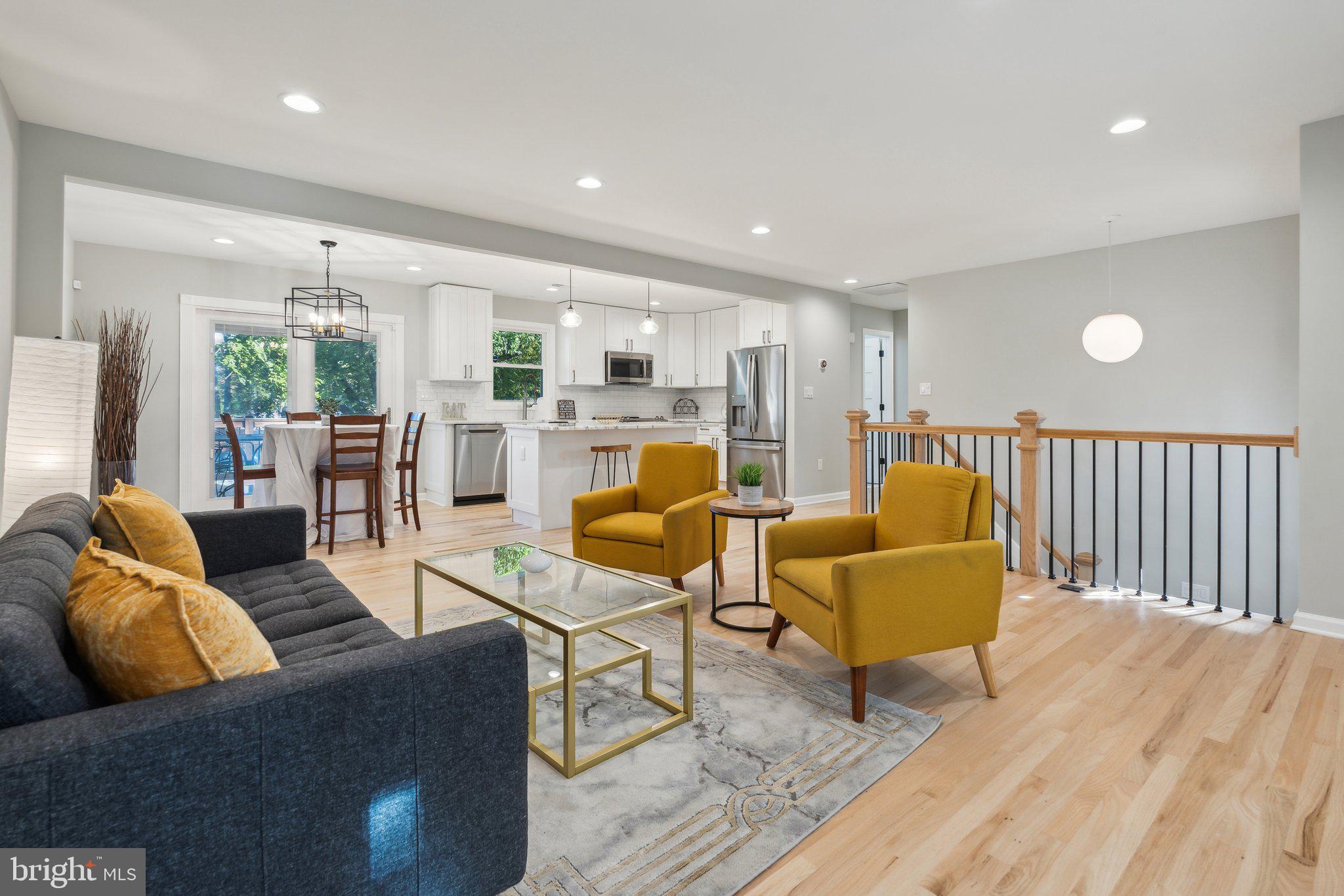 SUNSET KNOLL - Residential