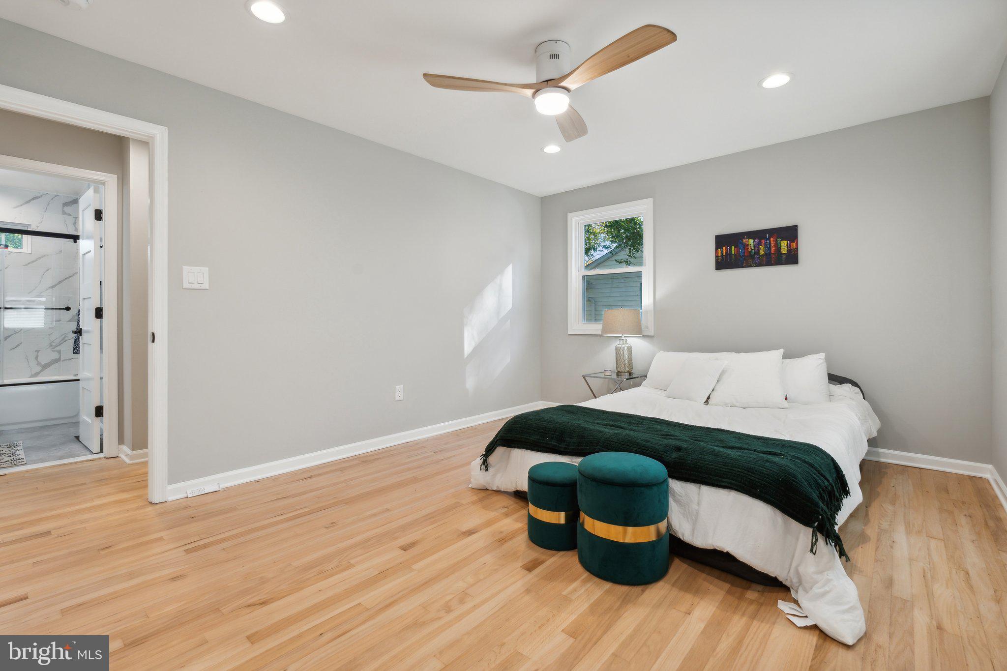 SUNSET KNOLL - Residential