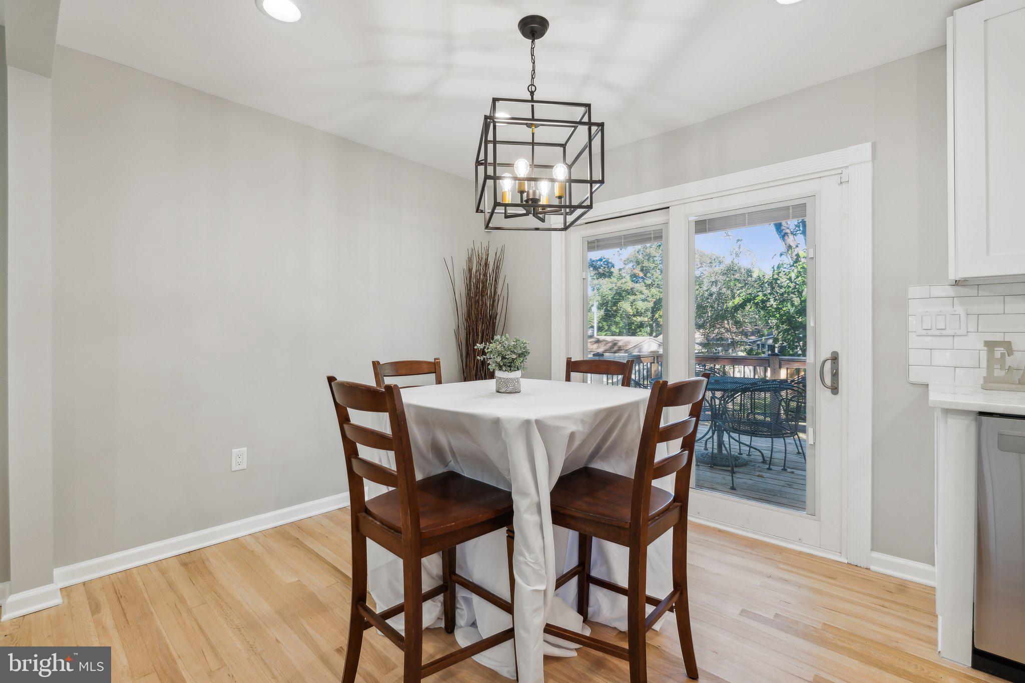 SUNSET KNOLL - Residential