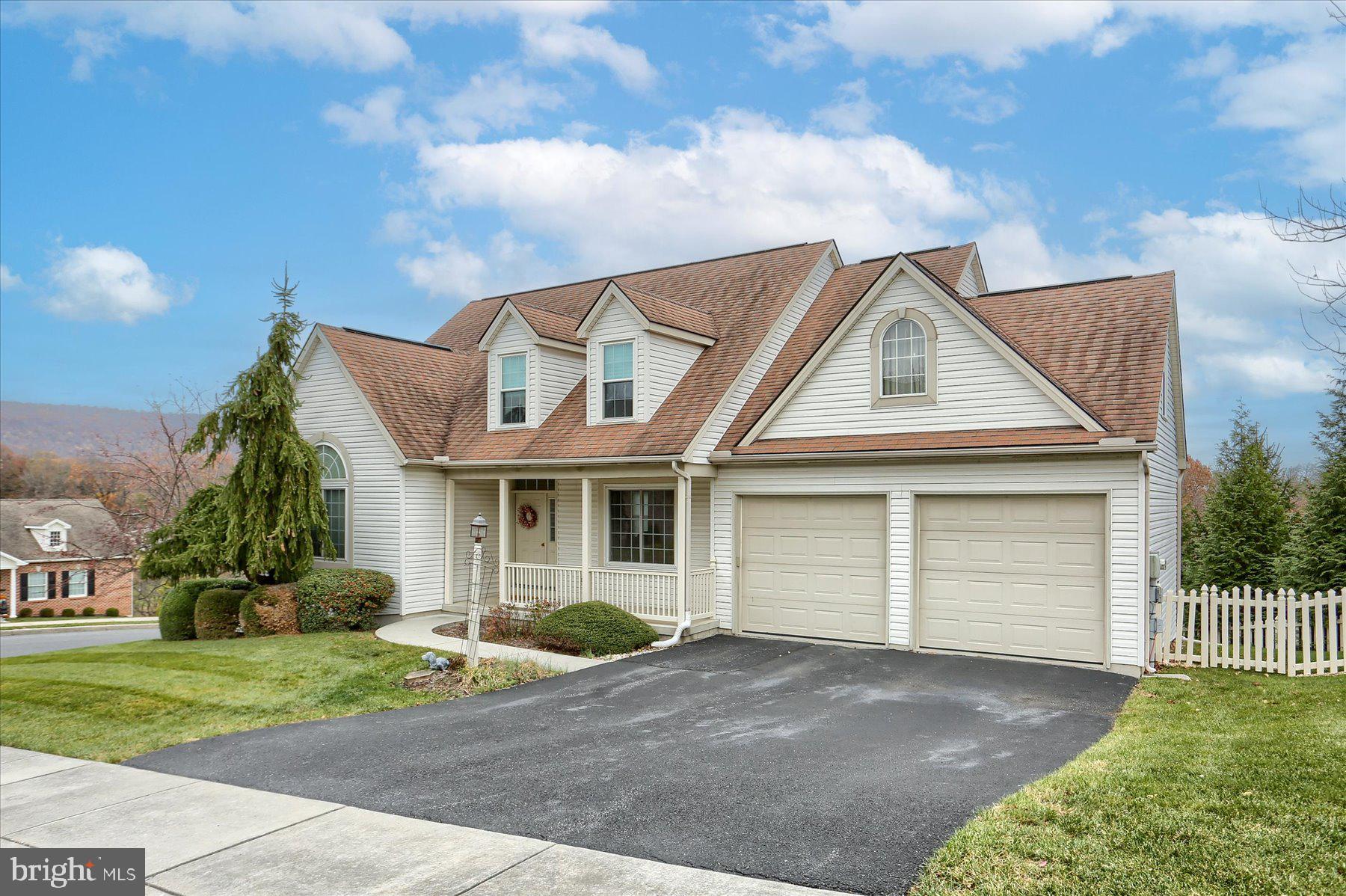 WHELAN CROSSING - Residential