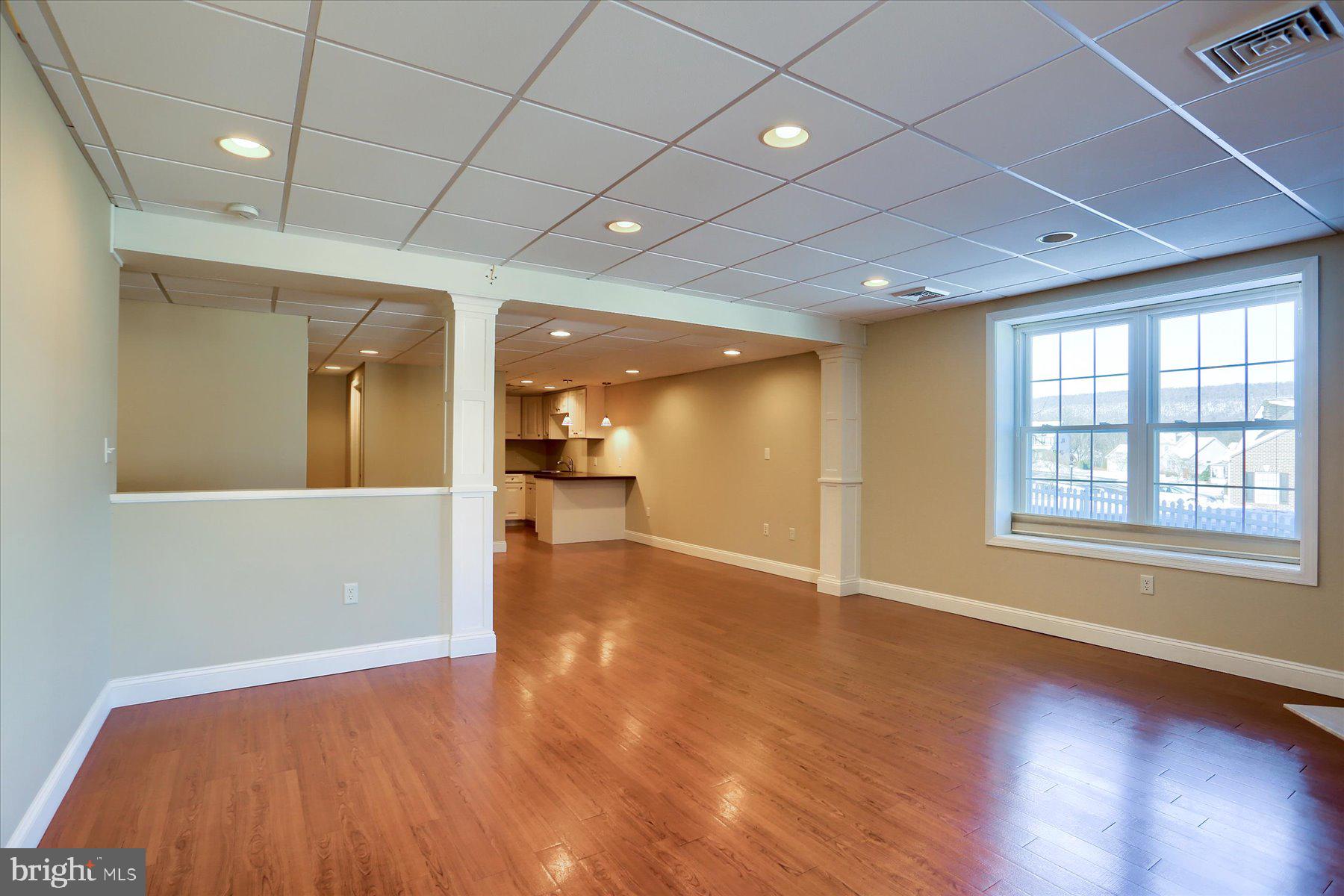 WHELAN CROSSING - Residential