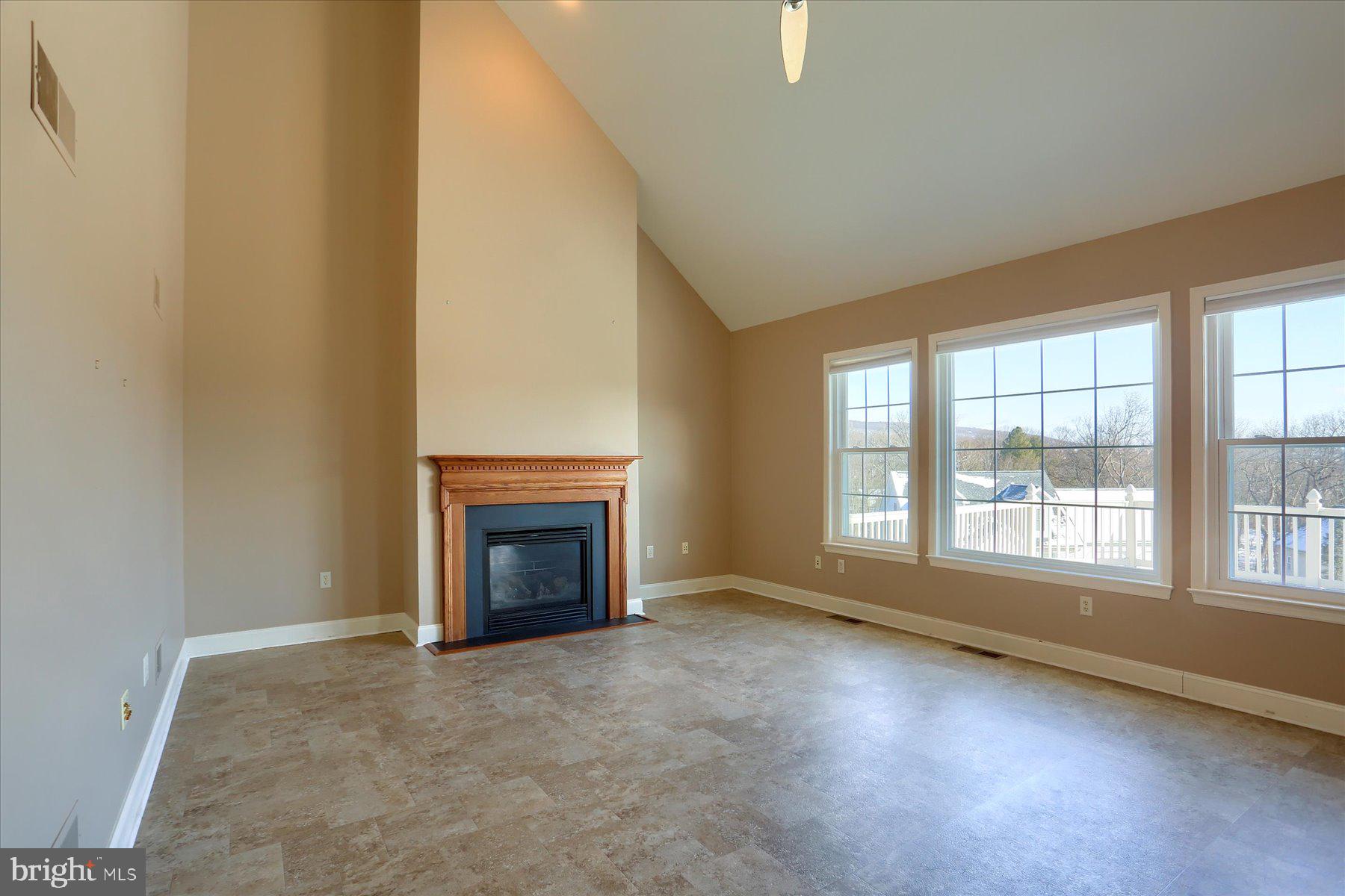 WHELAN CROSSING - Residential