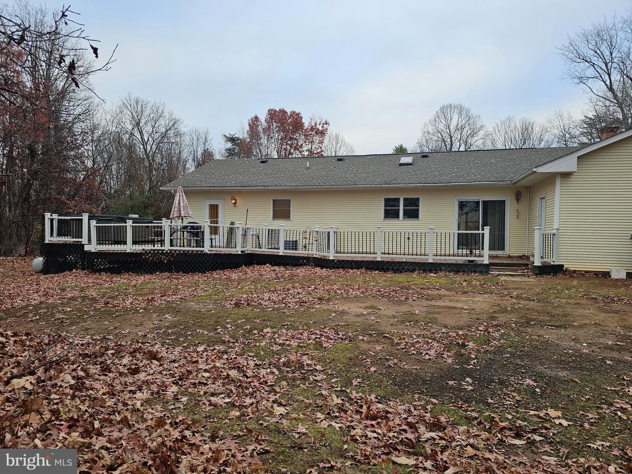 WATERFORD ESTATES - Residential Lease