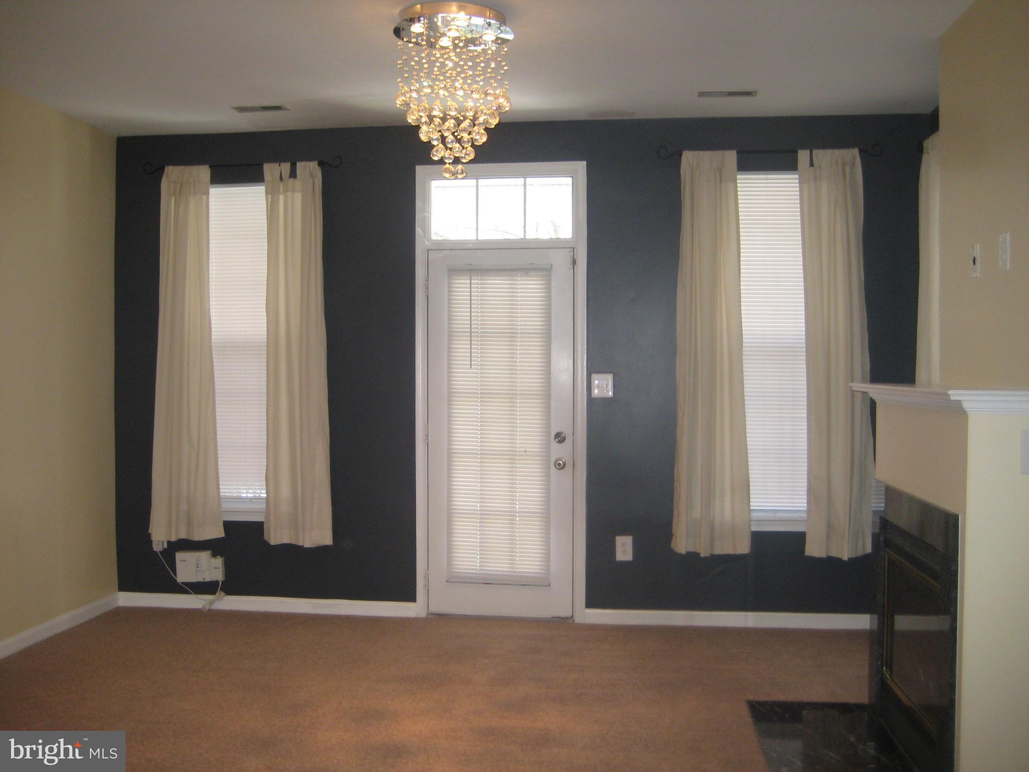 GERMANTOWN ESTATES - Residential Lease