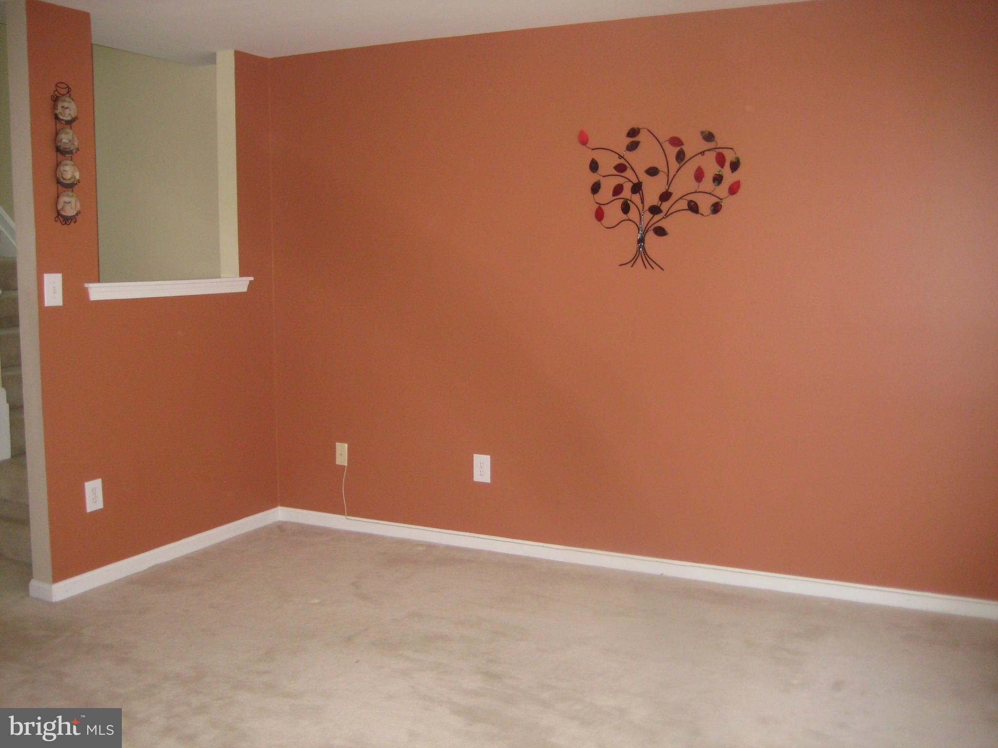 GERMANTOWN ESTATES - Residential Lease