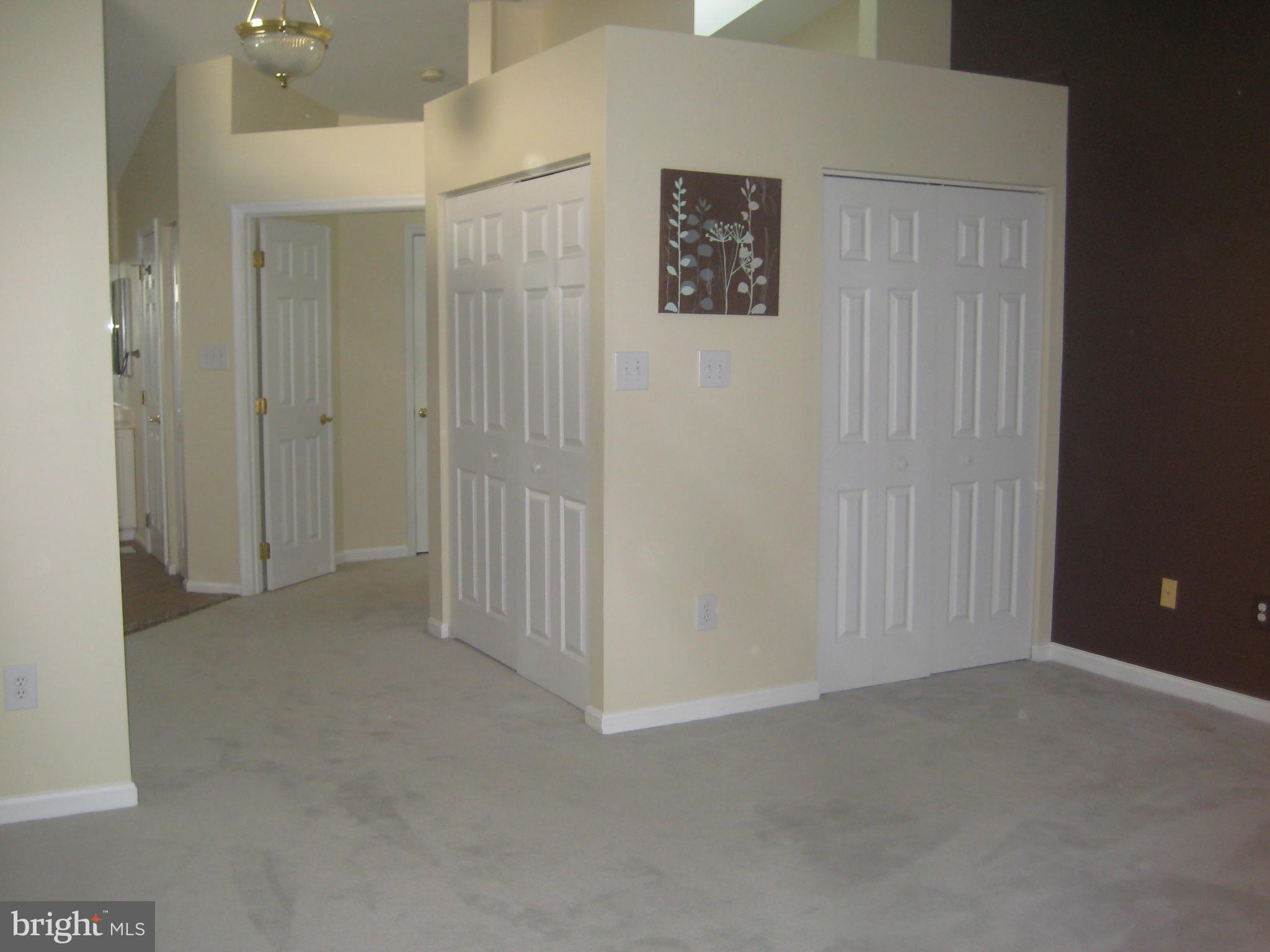 GERMANTOWN ESTATES - Residential Lease