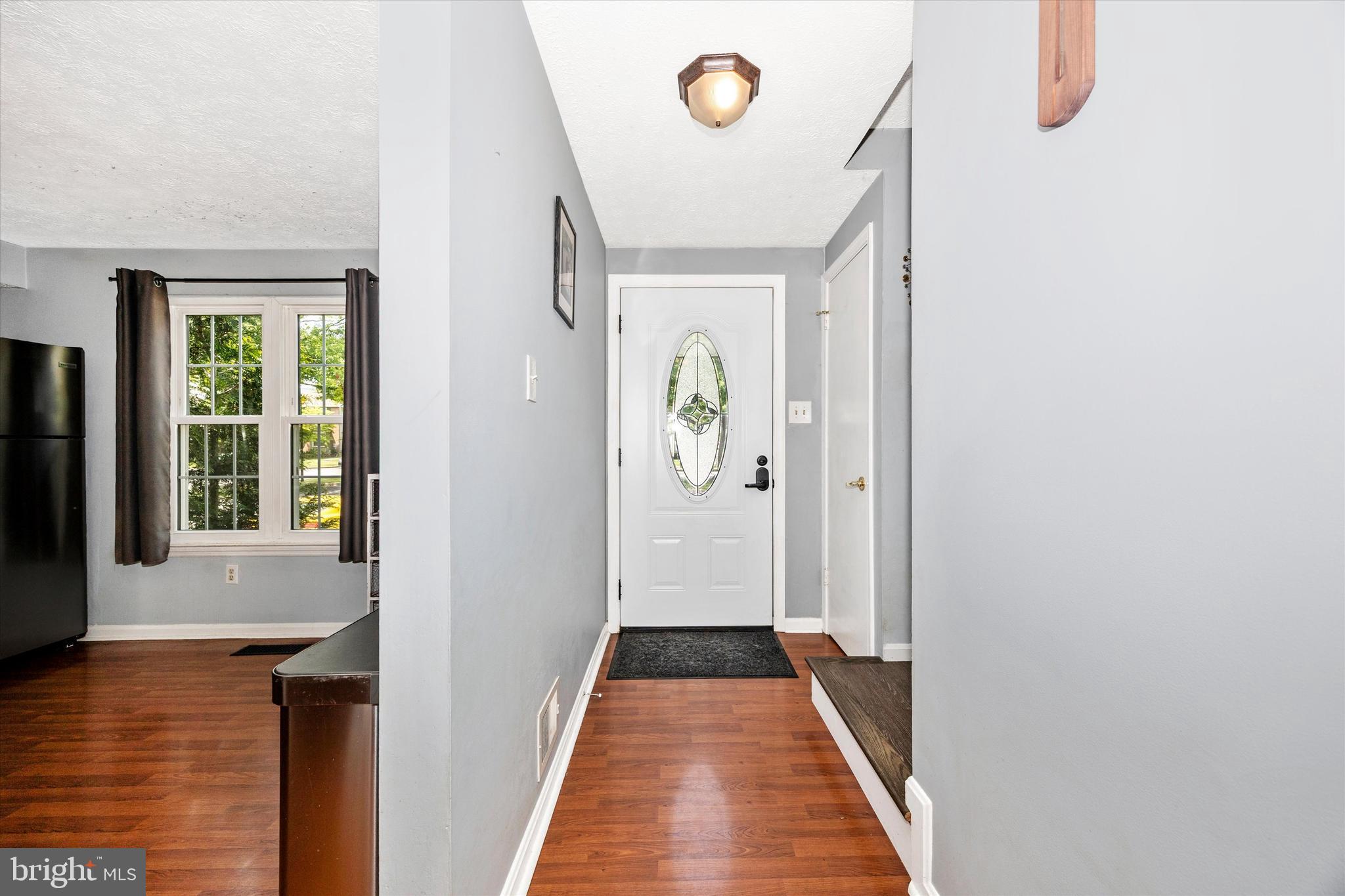 1458 MOBLEY COURT