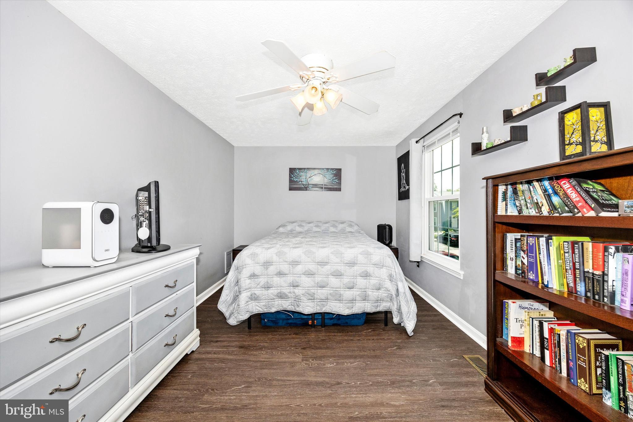 FREDERICKTOWNE VILLAGE - Residential