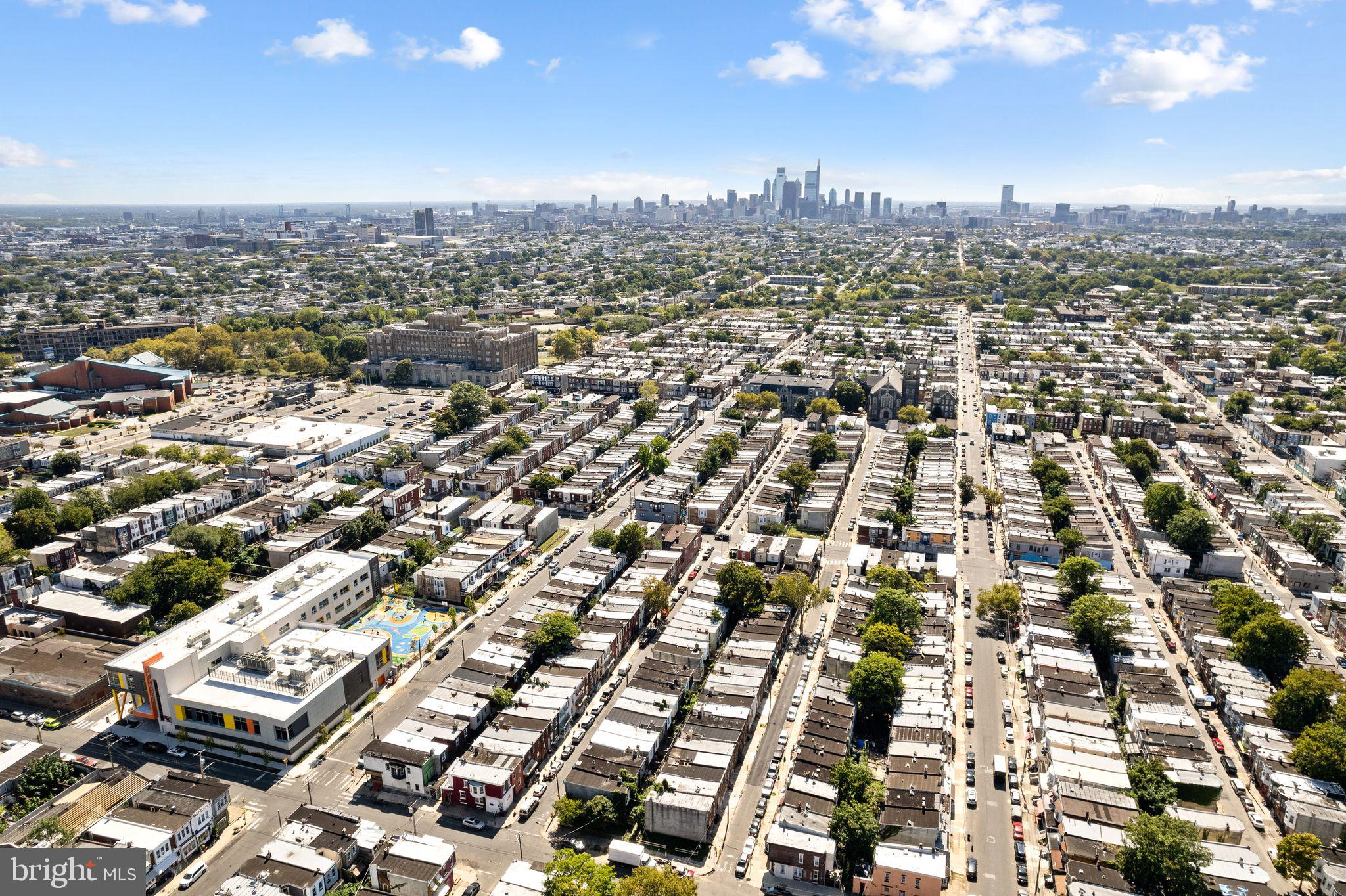 STRAWBERRY MANSION - Residential