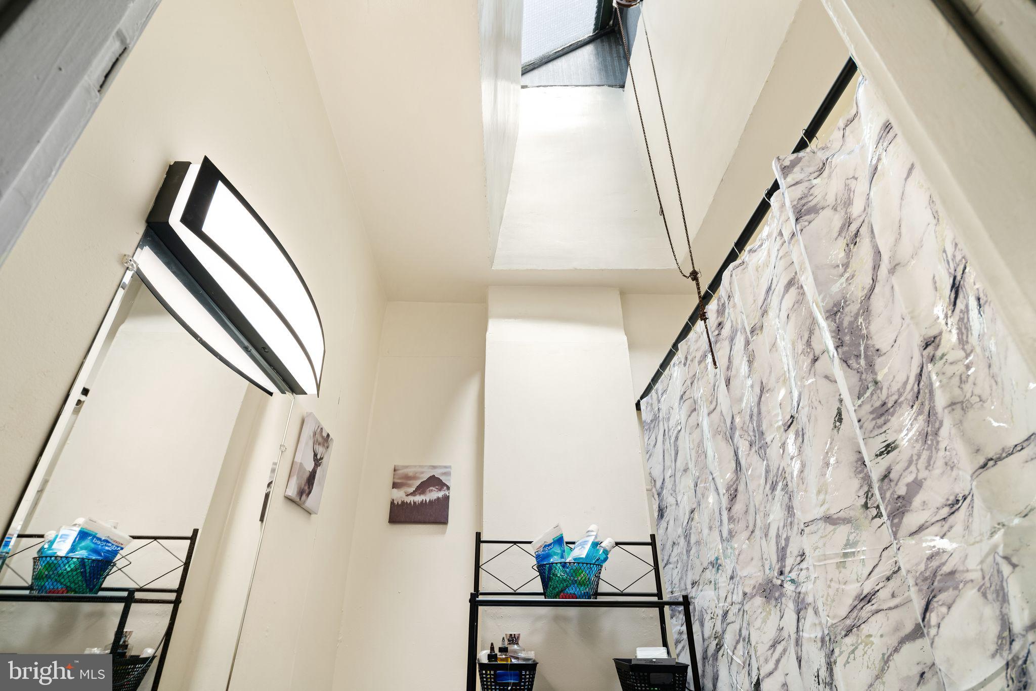 STRAWBERRY MANSION - Residential