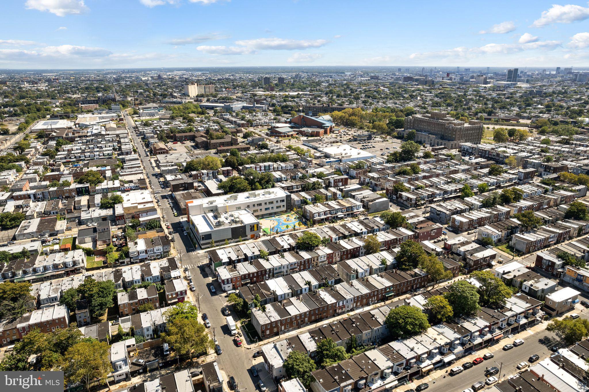 STRAWBERRY MANSION - Residential