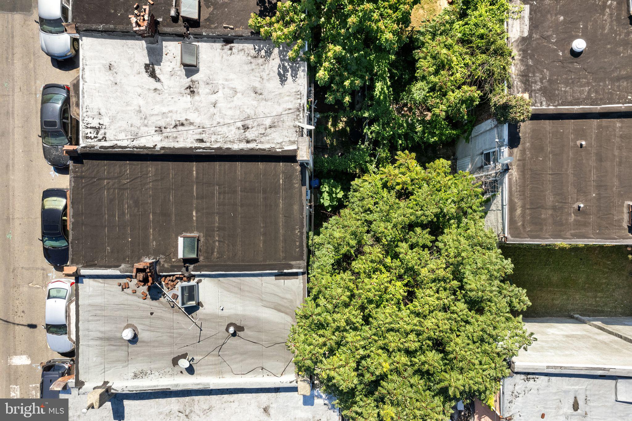 STRAWBERRY MANSION - Residential