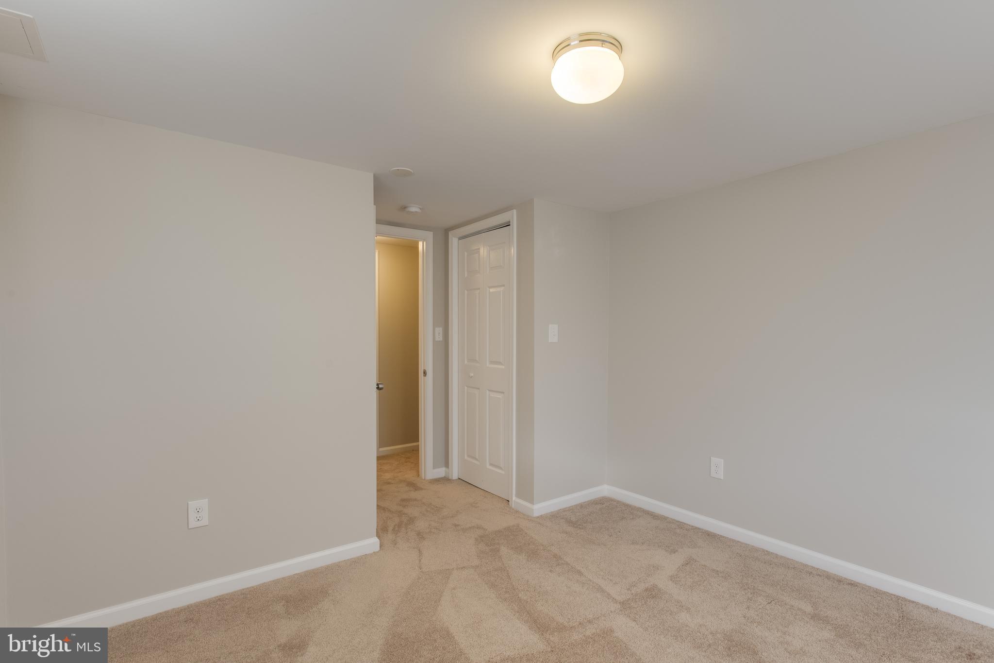 MAPLE HILL - Residential