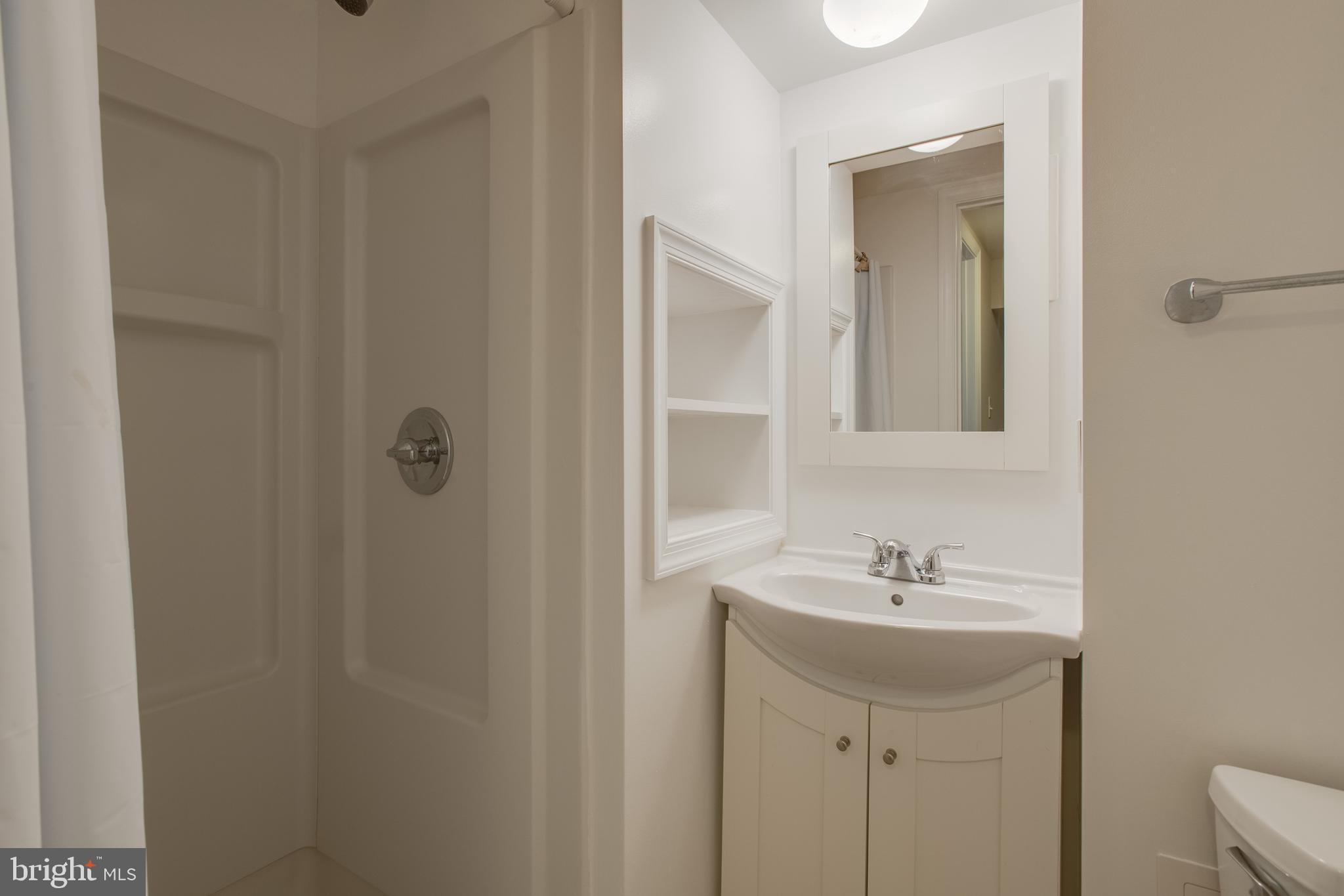 MAPLE HILL - Residential