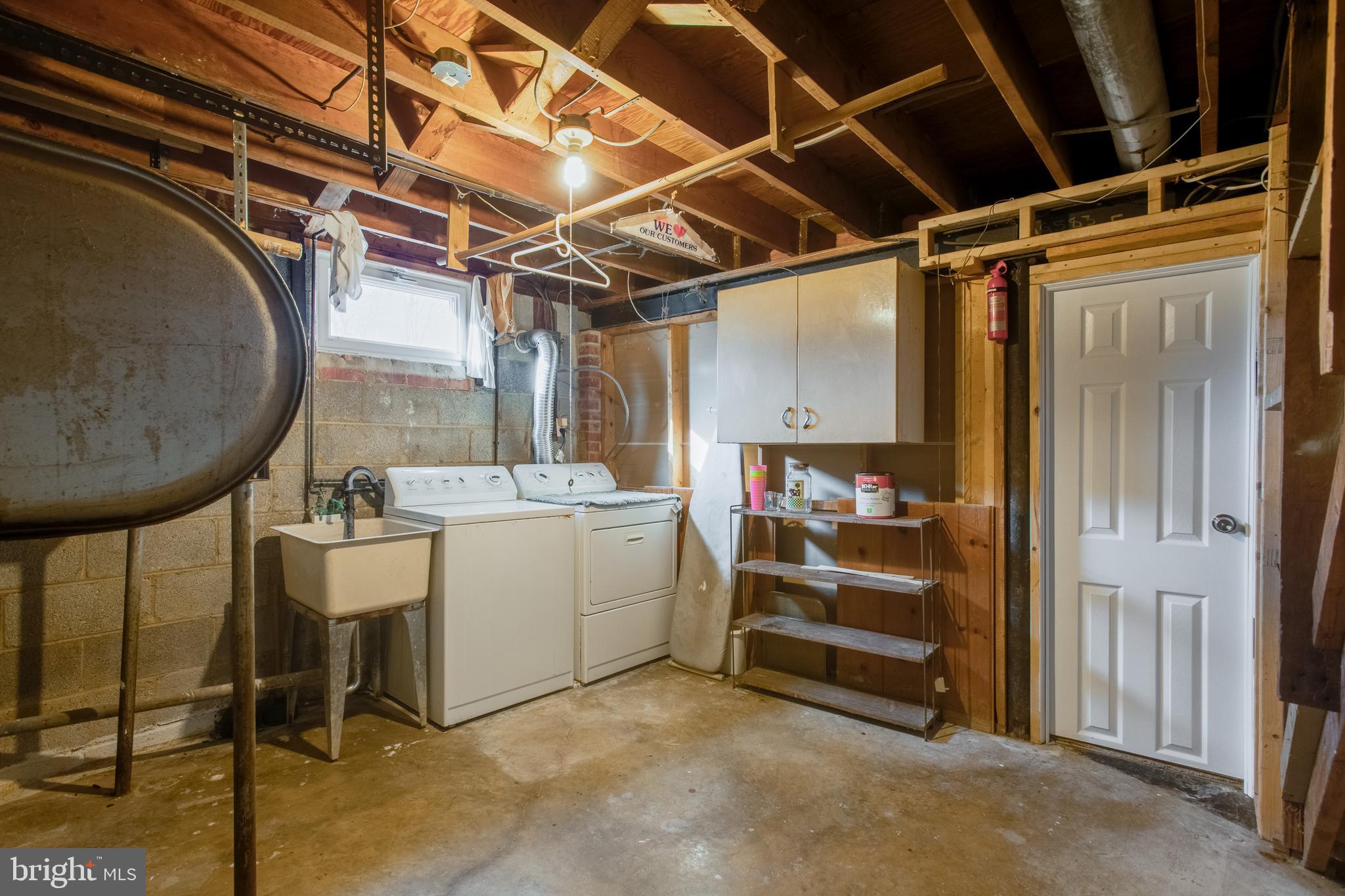 MAPLE HILL - Residential