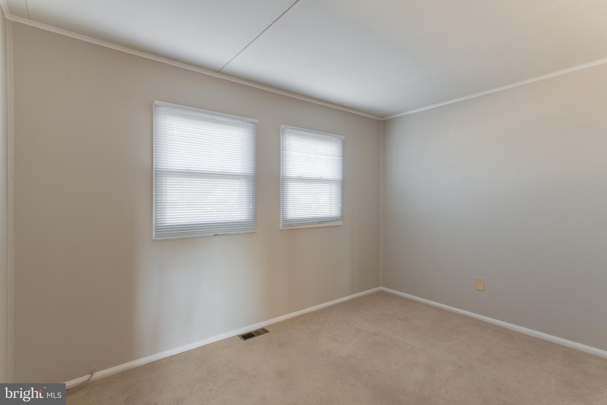 MAPLE HILL - Residential