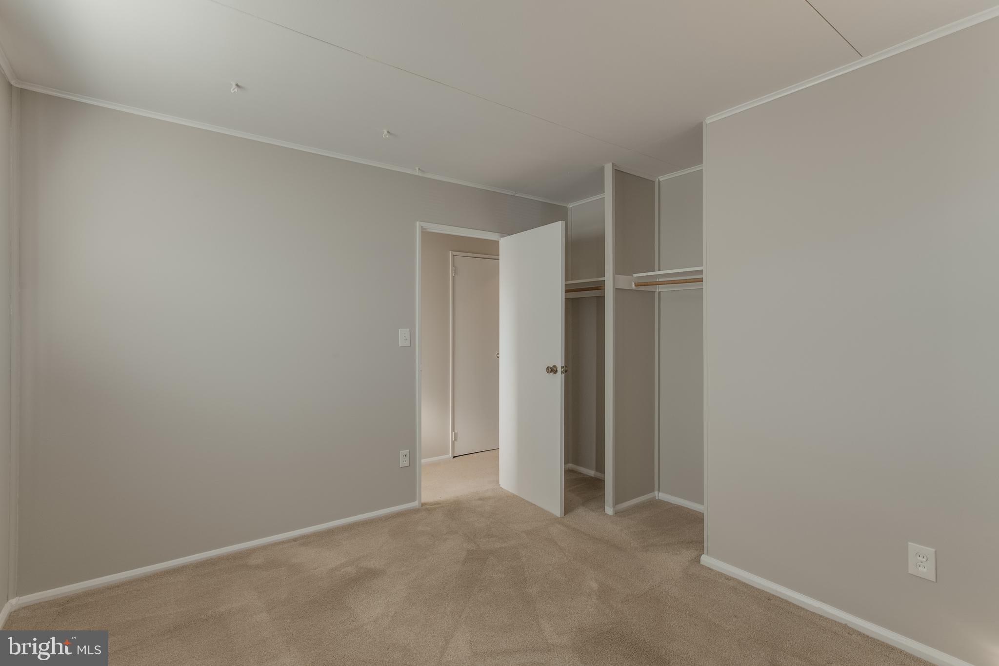 MAPLE HILL - Residential