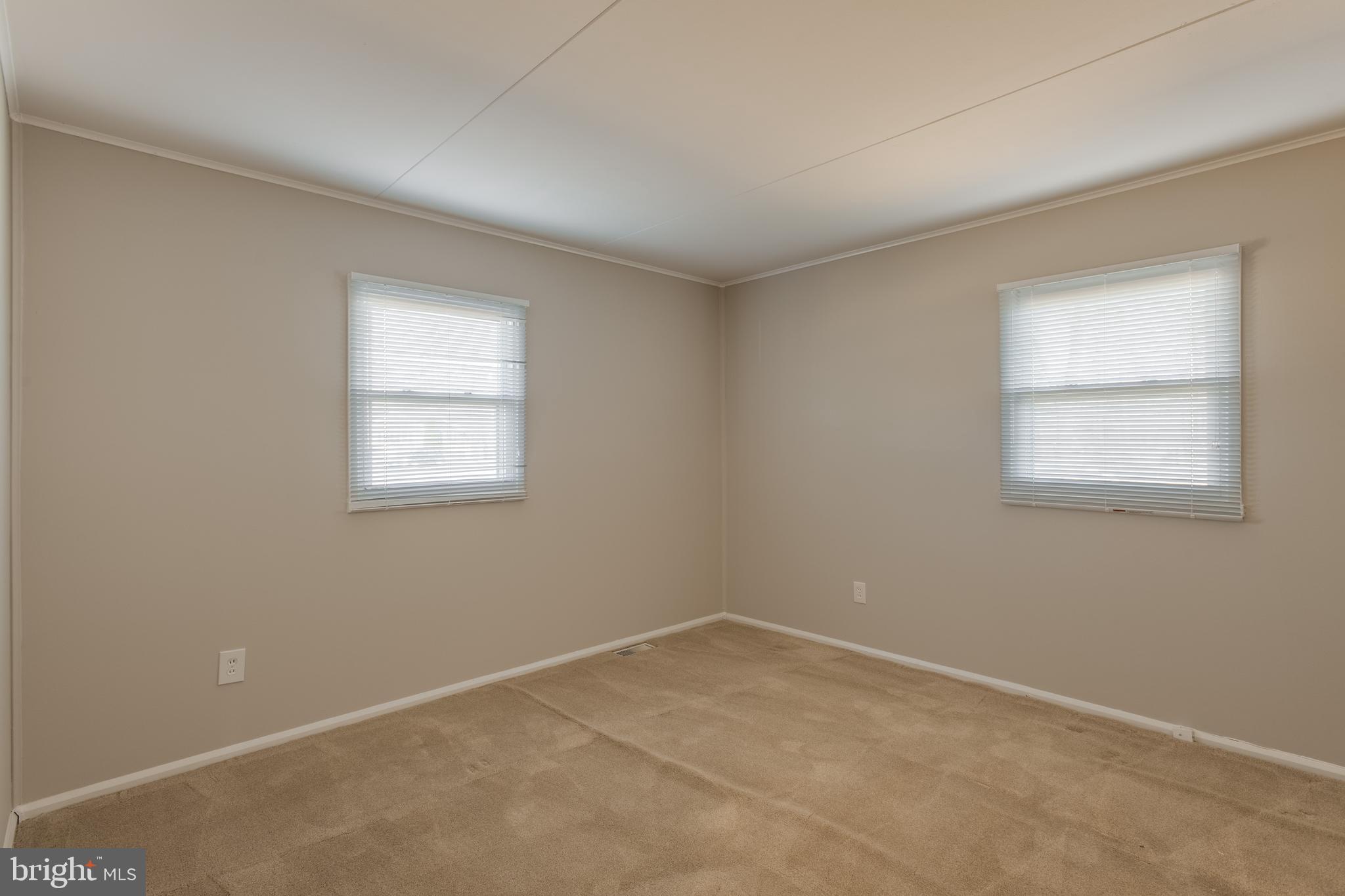 MAPLE HILL - Residential