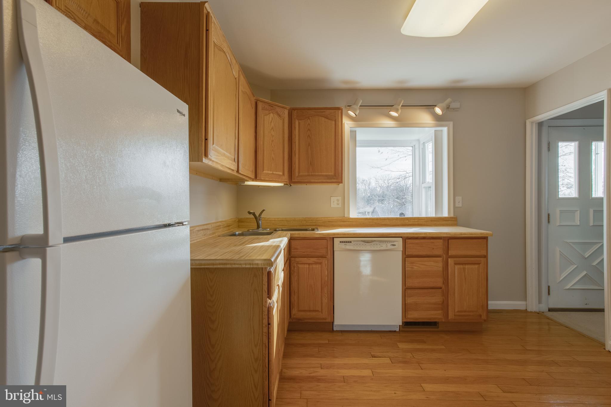 MAPLE HILL - Residential