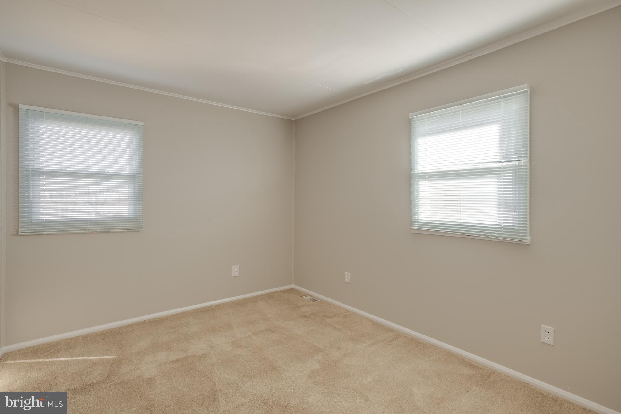 MAPLE HILL - Residential