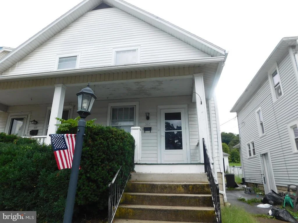 363 W 5th Street, Lewistown, PA 17044