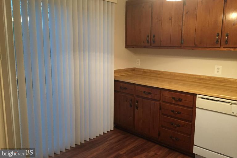 STAFFORD MEADOWS - Residential