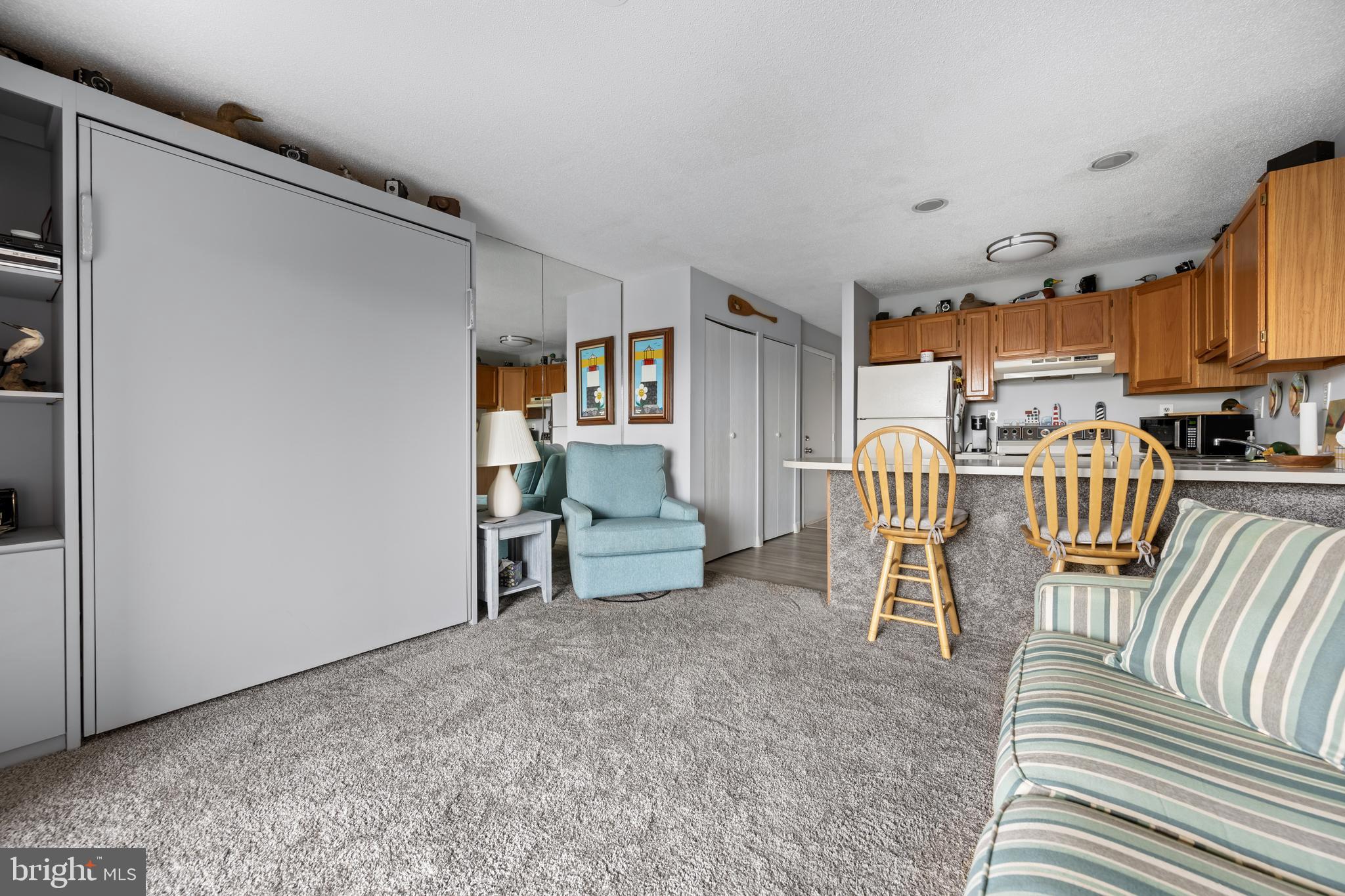 202 32ND STREET 204
