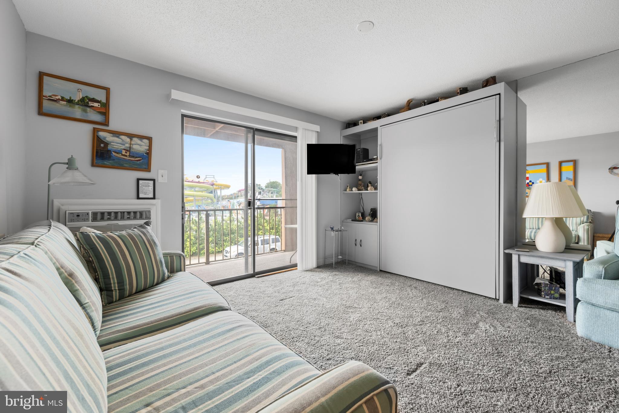 202 32ND STREET 204