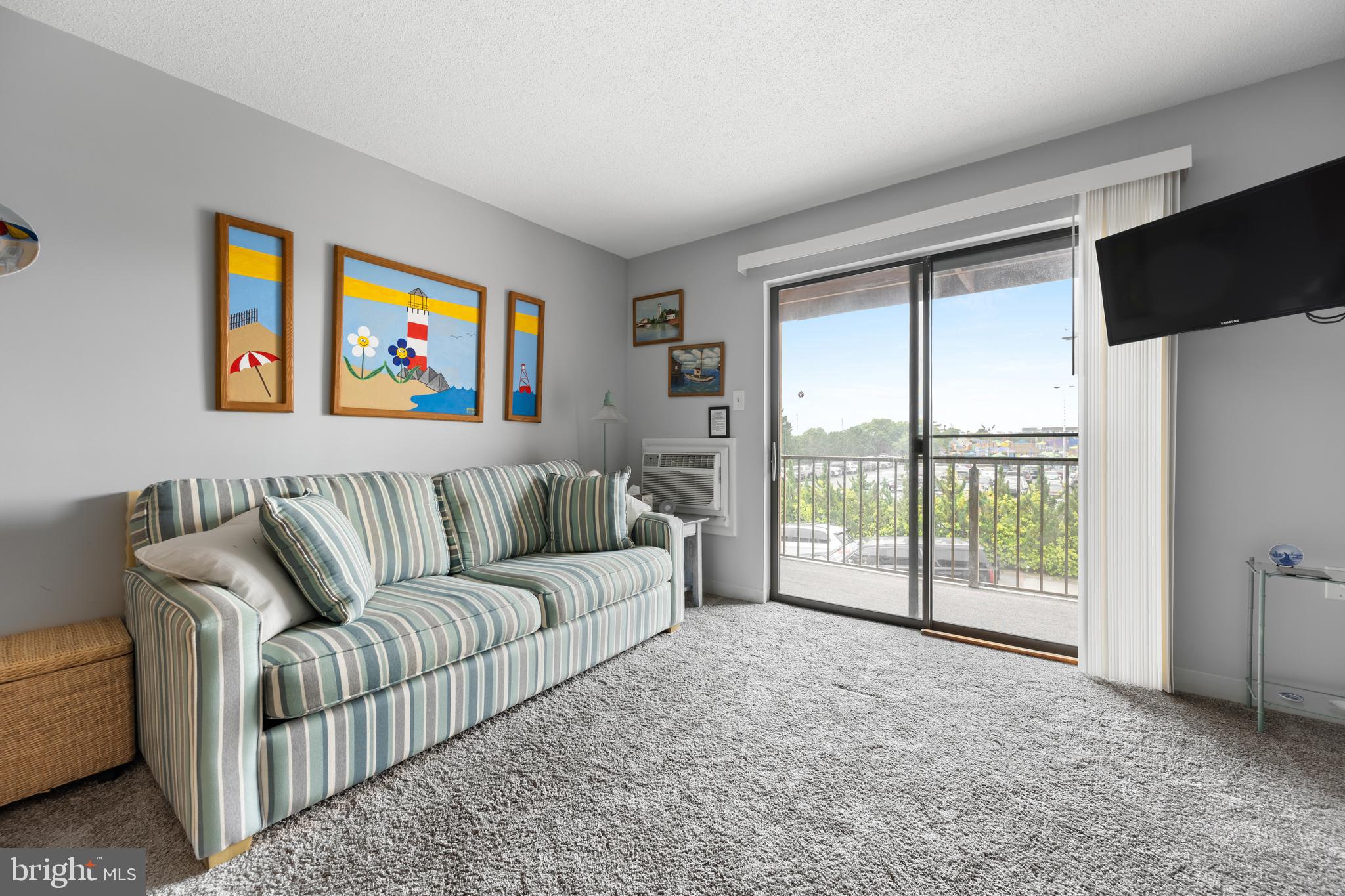 202 32ND STREET 204