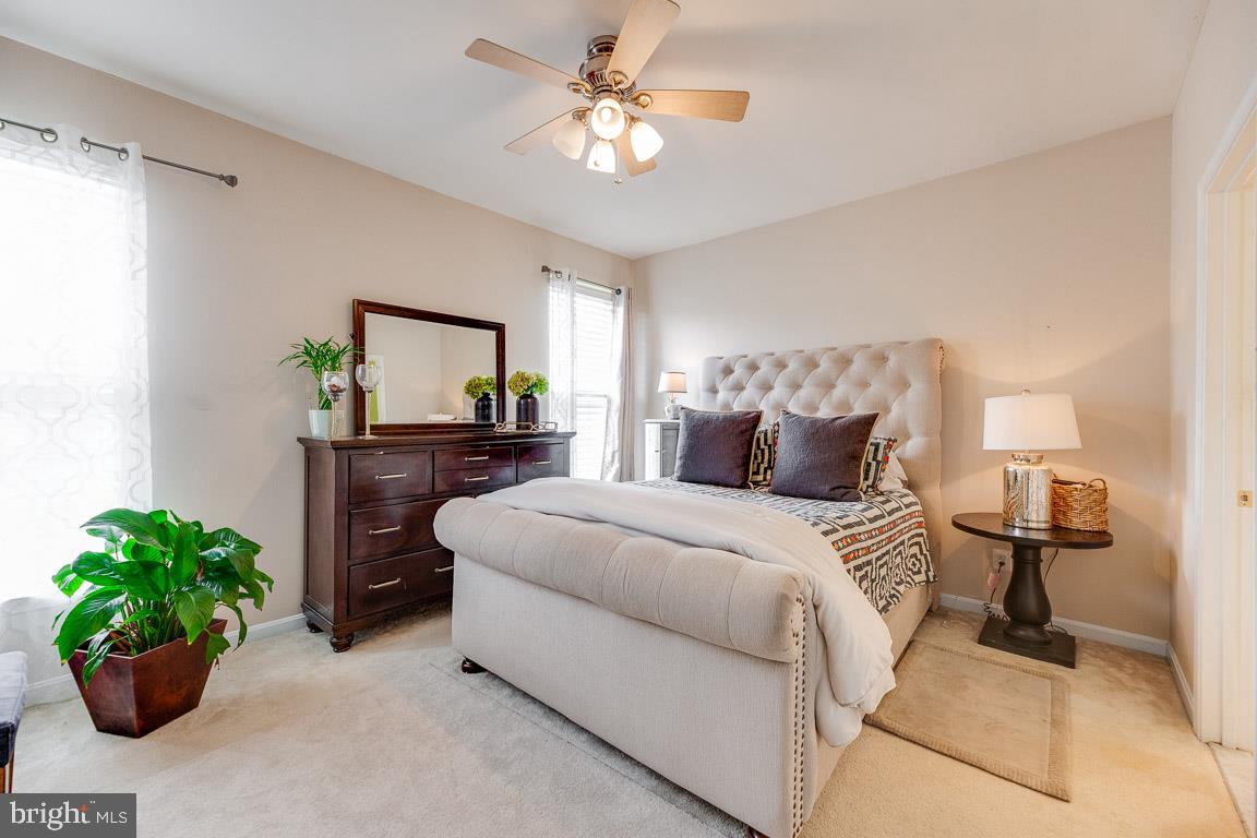 SOUTH RIDING - Residential Lease