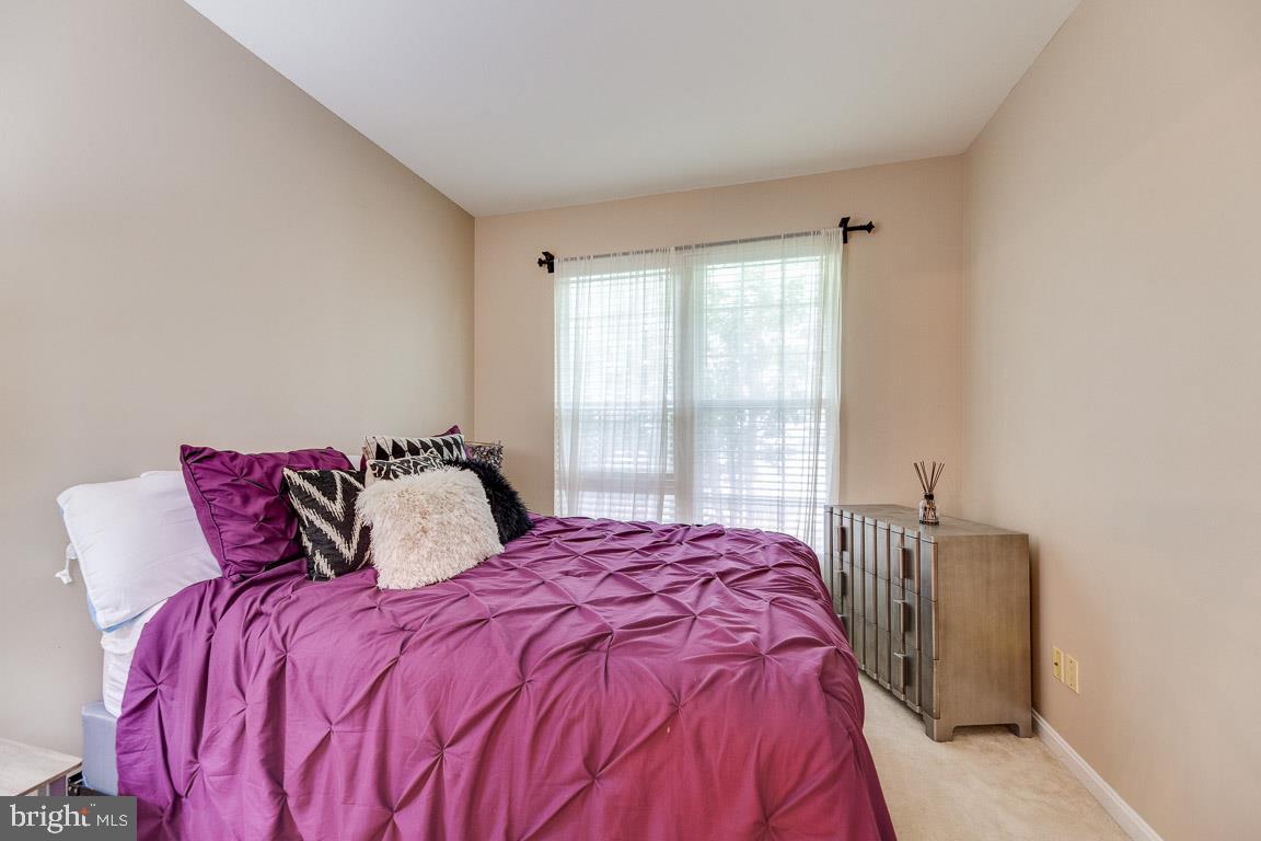 SOUTH RIDING - Residential Lease