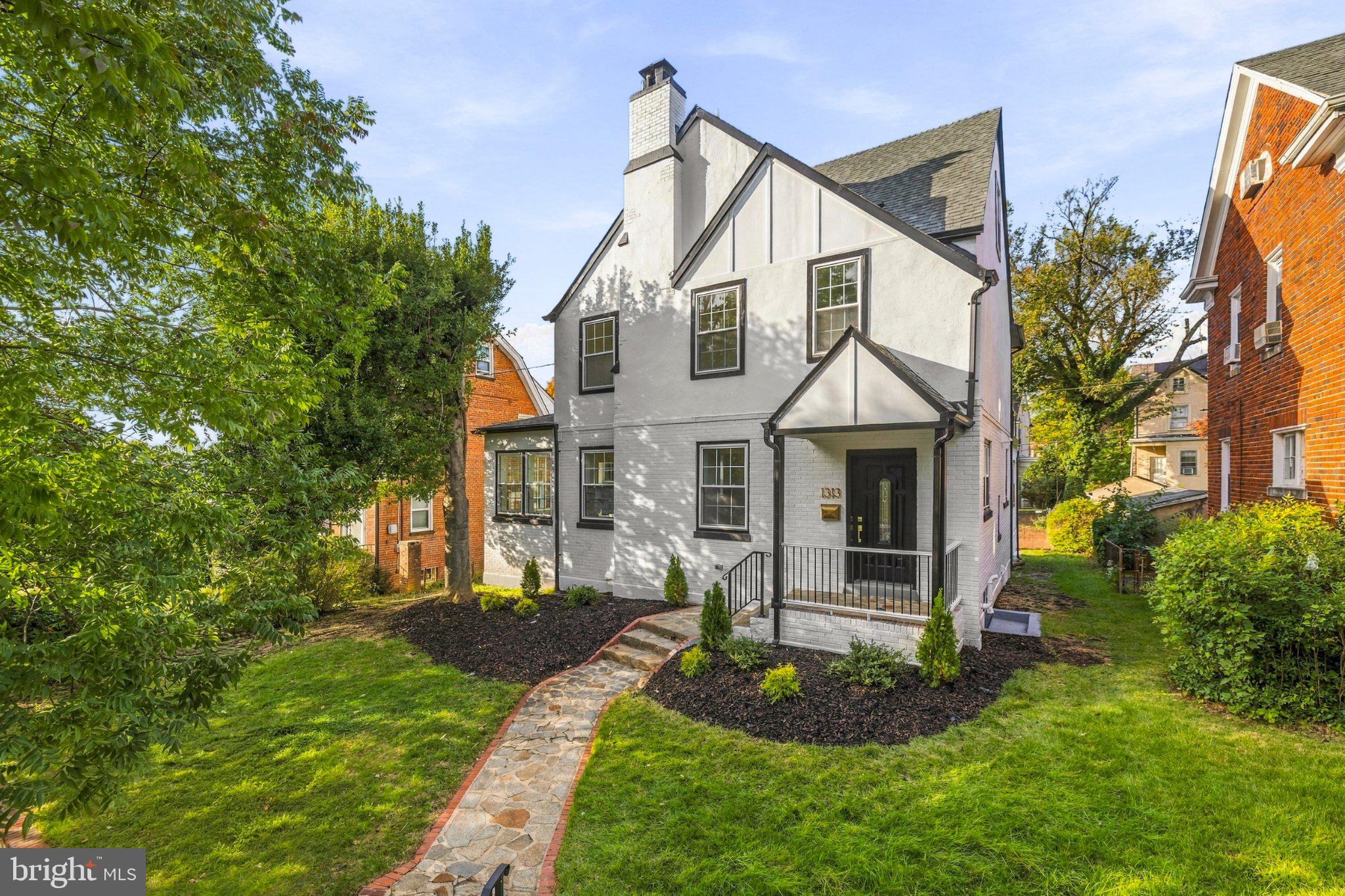 1313 JUNIPER STREET NW