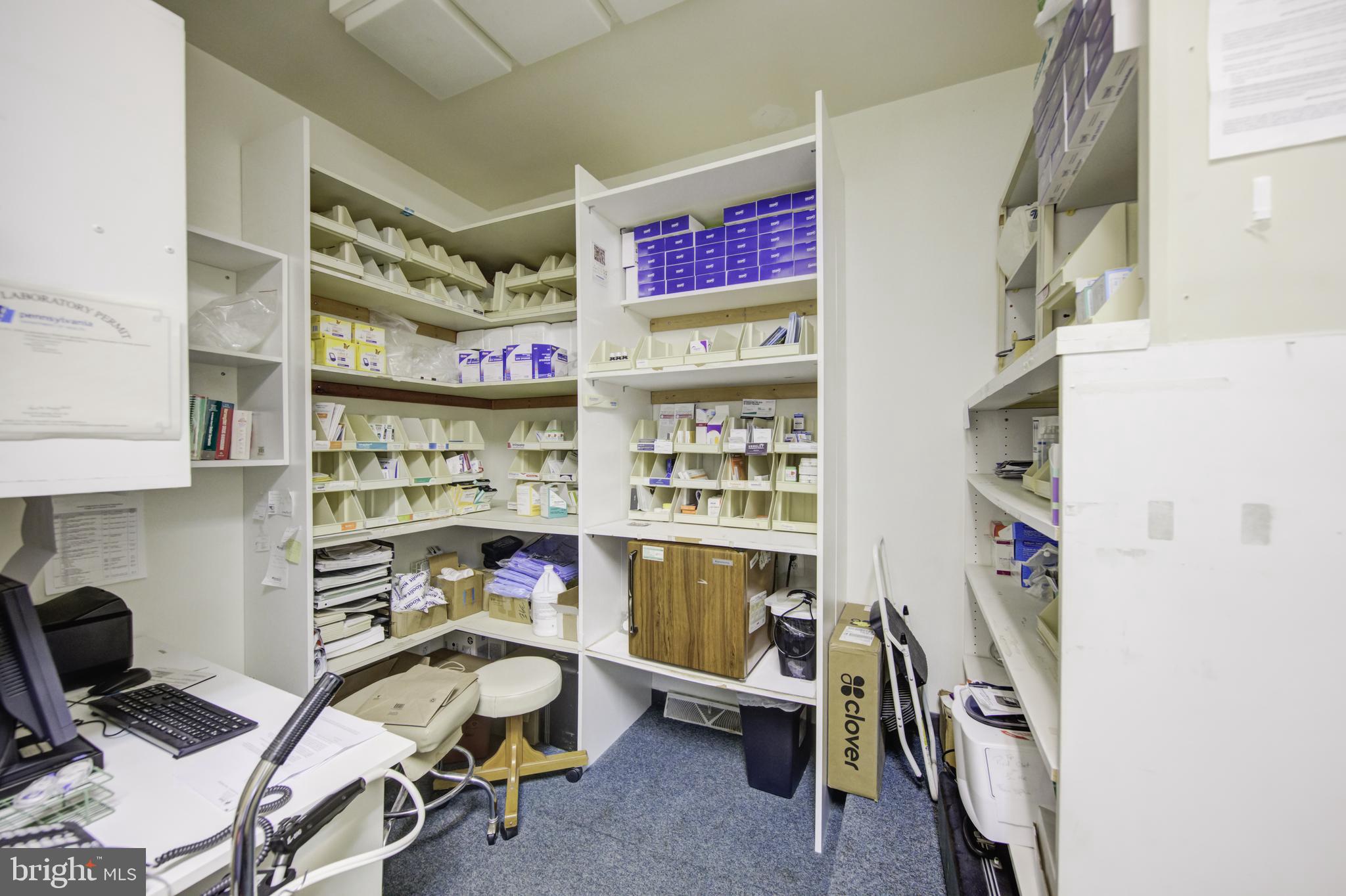 CHESTNUT HILL - Commercial Sale